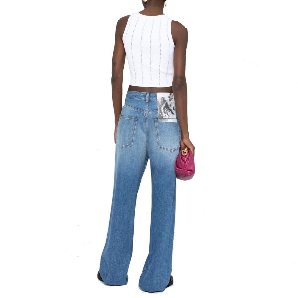Experience the allure of Valentino's Blue Cotton Relaxed Fit Jeans, where exquisite craftsmanship meets timeless elegance, perfect for the discerning individual.