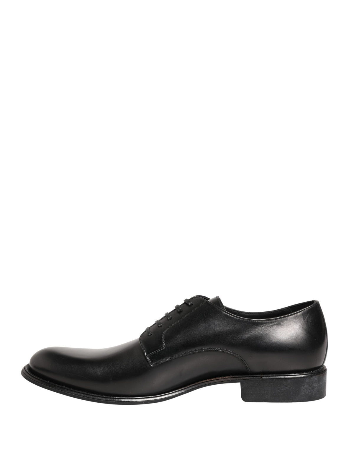 Discover the exquisite Dolce & Gabbana Black Calfskin Leather Derby Shoes, where luxurious craftsmanship meets modern sophistication, perfect for the discerning individual.