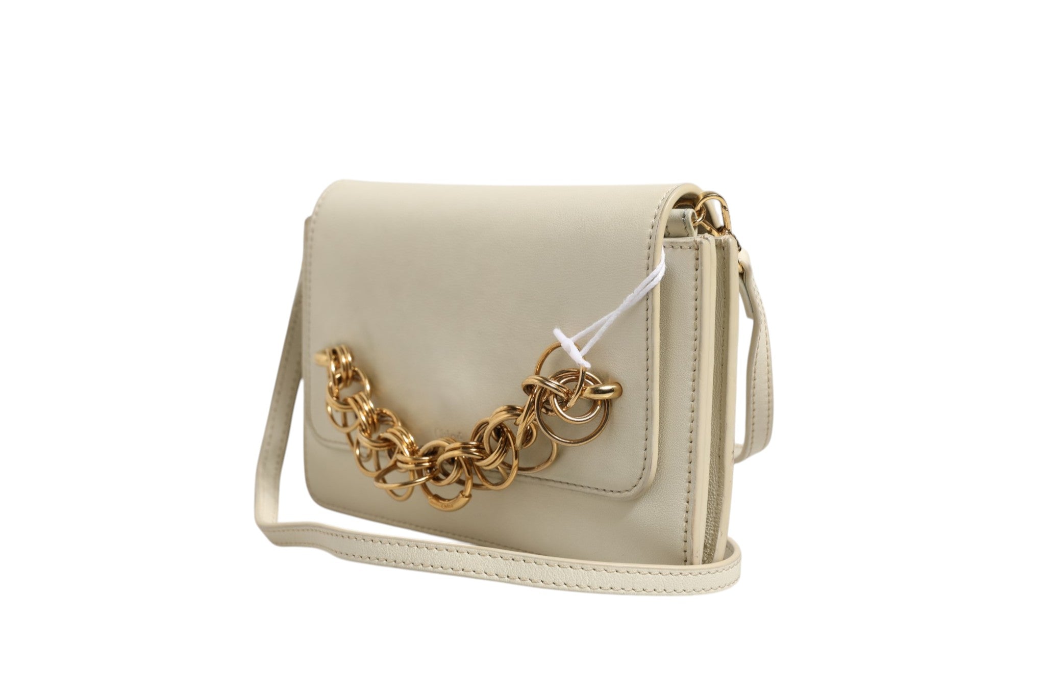 Discover the Chloé Drew Bijou Leather Clutch Small, a timeless accessory that embodies refined elegance and modern luxury, perfect for the discerning individual.