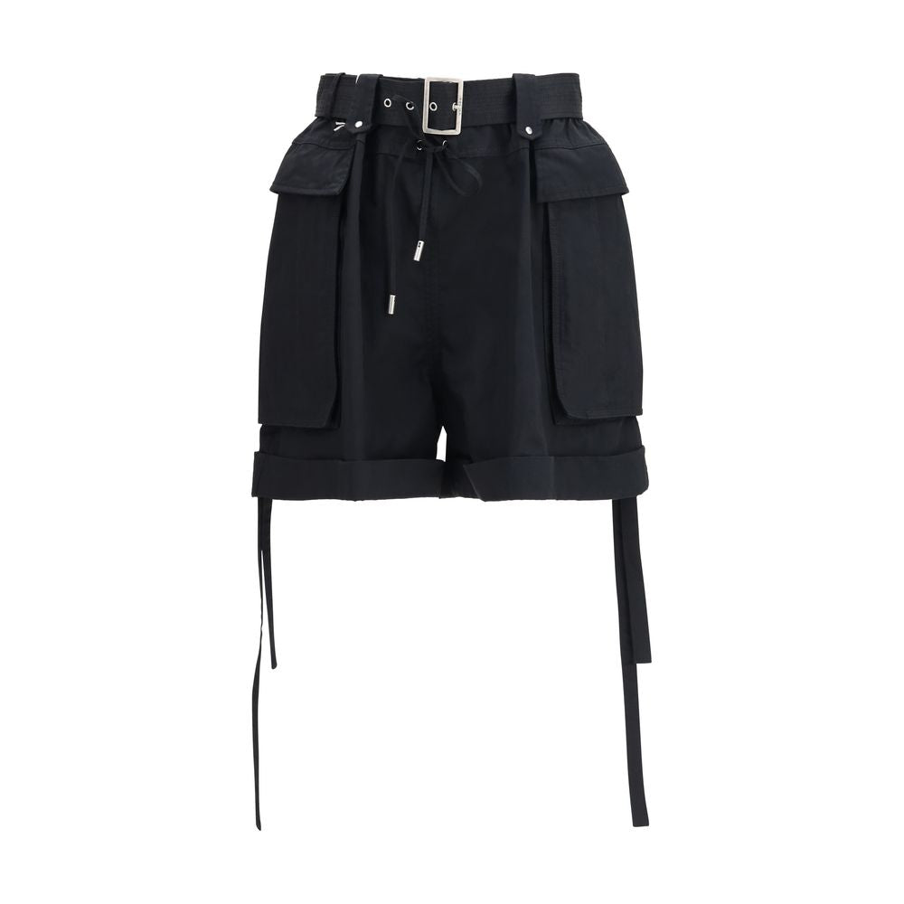 Elevate your summer wardrobe with Alexander McQueen's Black Cotton Cargo Shorts, where luxurious craftsmanship meets modern sophistication for effortless style.