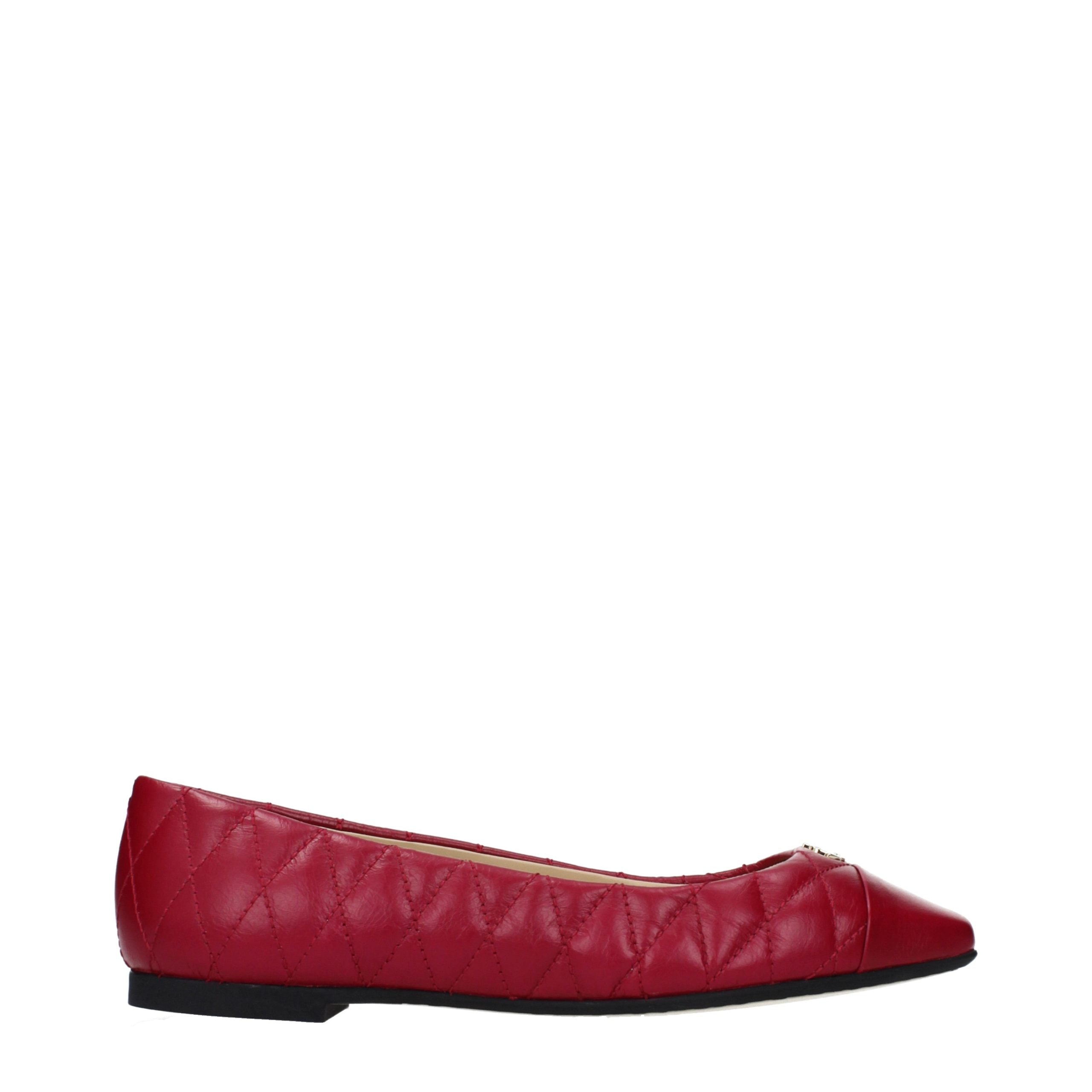 Step into a realm of artisanal elegance with Jimmy Choo Pink Leather Ballet Flats, where luxurious fuchsia leather meets timeless sophistication for every occasion.