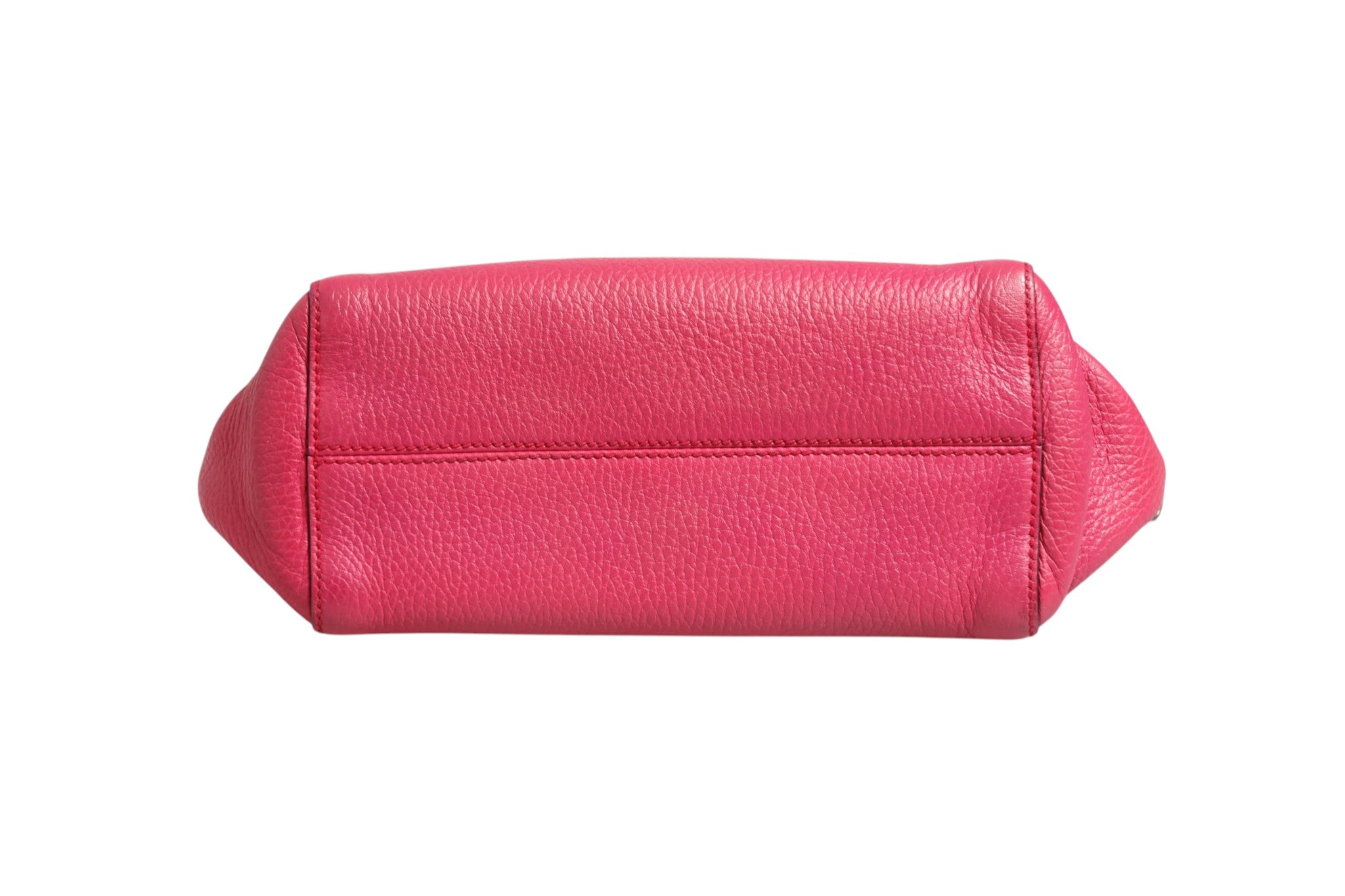 Elevate your style with the Gucci Swing Leather 2Way Tote Bag, a luxurious fuchsia pink accessory that embodies sophistication and timeless elegance for the discerning individual.