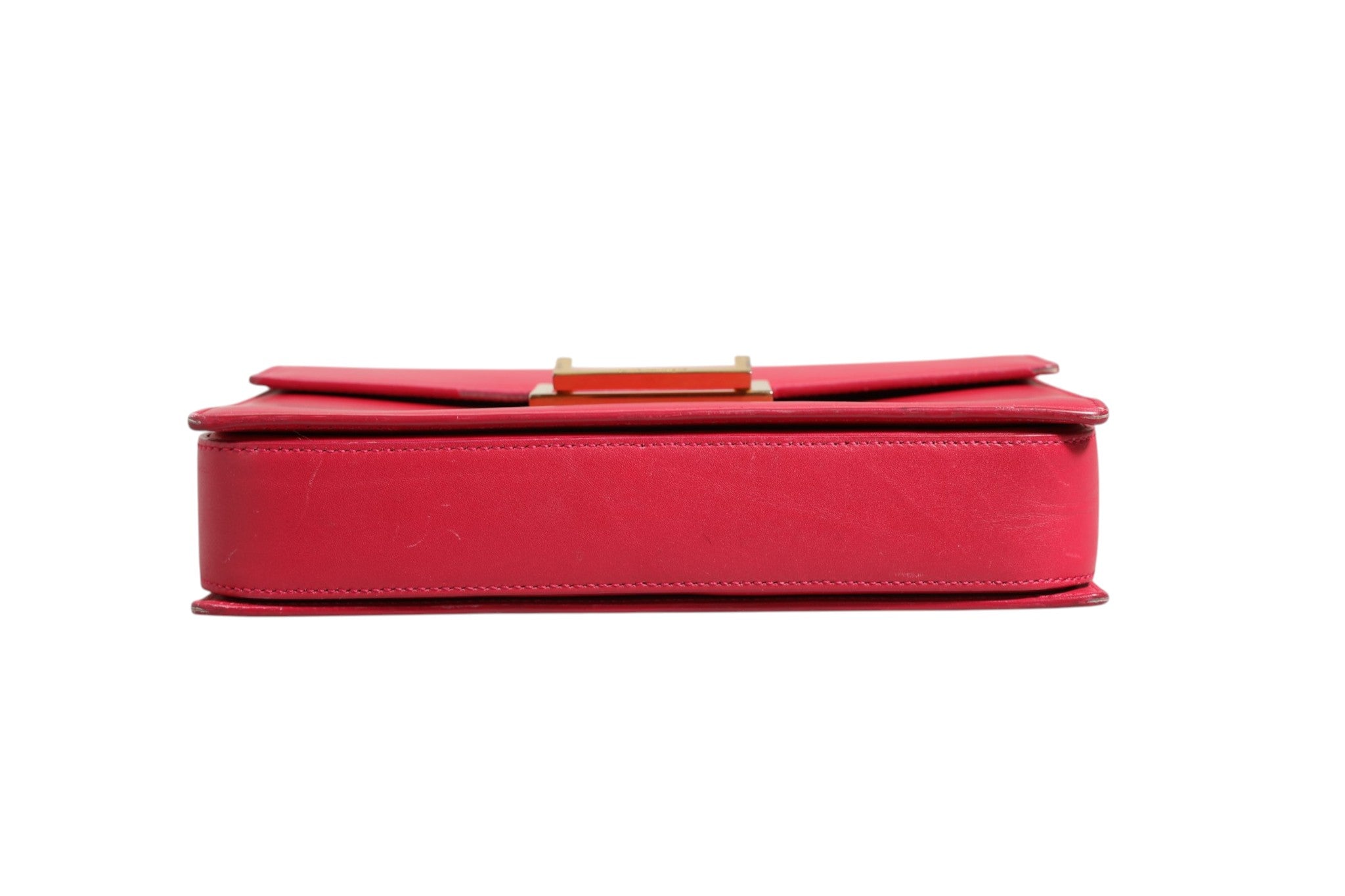 Discover the Saint Laurent Loulou Handbag, a masterpiece of artisanal pink elegance, embodying timeless luxury and sophisticated allure for the discerning individual.