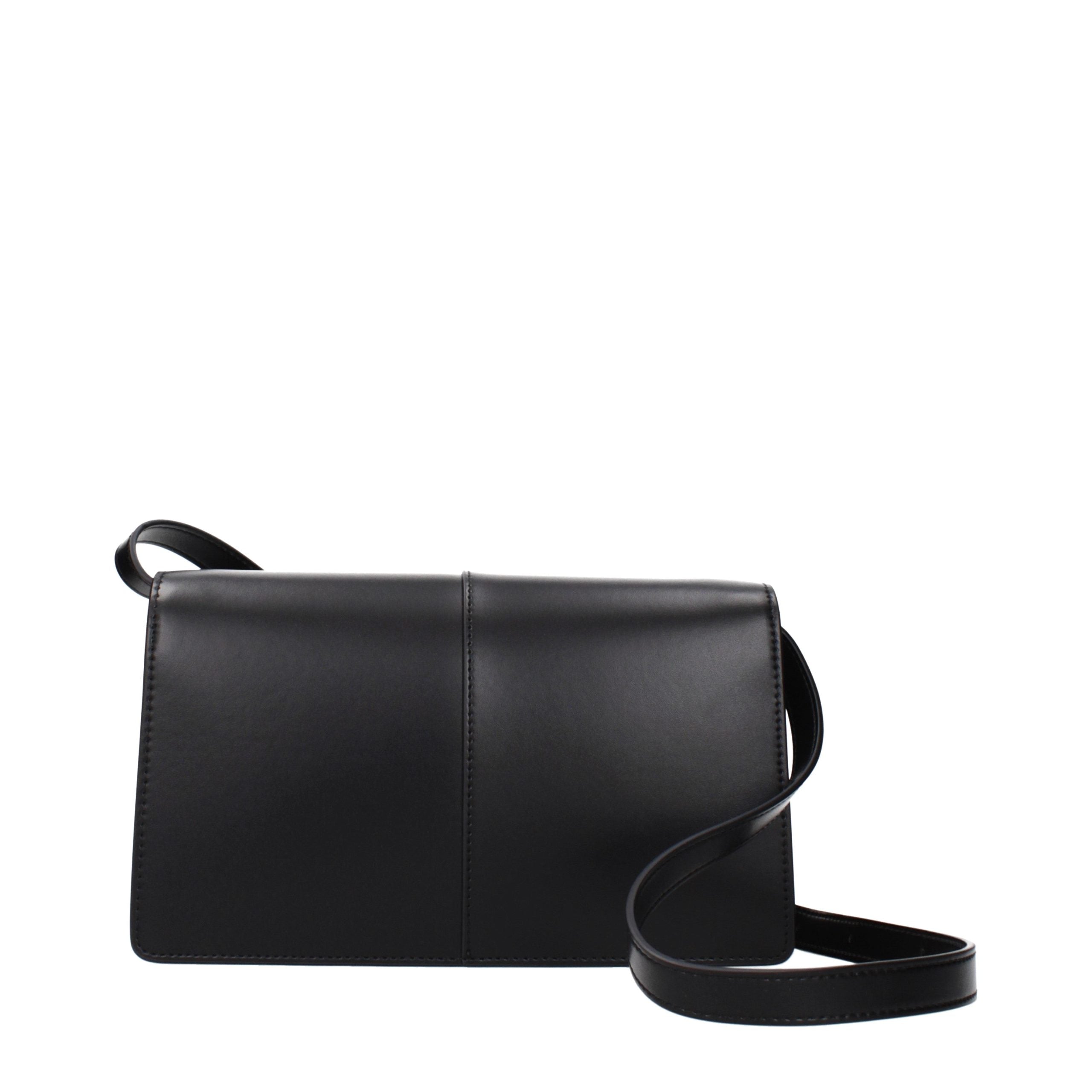 Discover the Karl Lagerfeld Black Polyethylene Crossbody Bag, a blend of exquisite craftsmanship and timeless elegance, perfect for the discerning individual seeking sophistication.