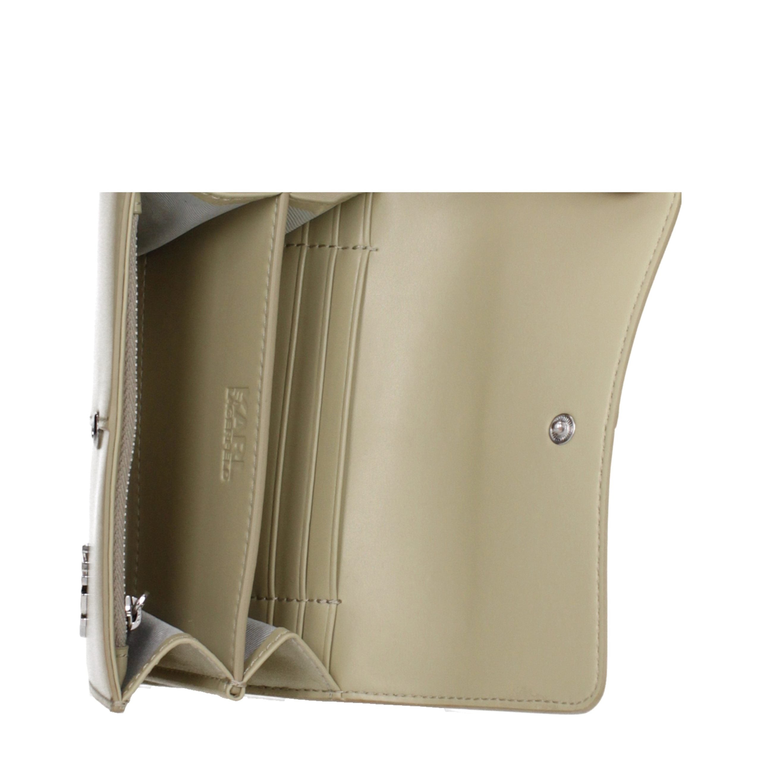 Elevate your style with the Karl Lagerfeld Green Polyethylene Wallet, a masterpiece of exquisite craftsmanship in vibrant polyurethane, embodying luxury and sophistication.