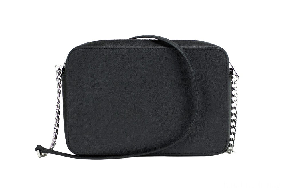 Discover the Michael Kors Jet Set Large East West Crossbody Handbag, a masterpiece in Saffiano leather that embodies timeless elegance and sophisticated allure.