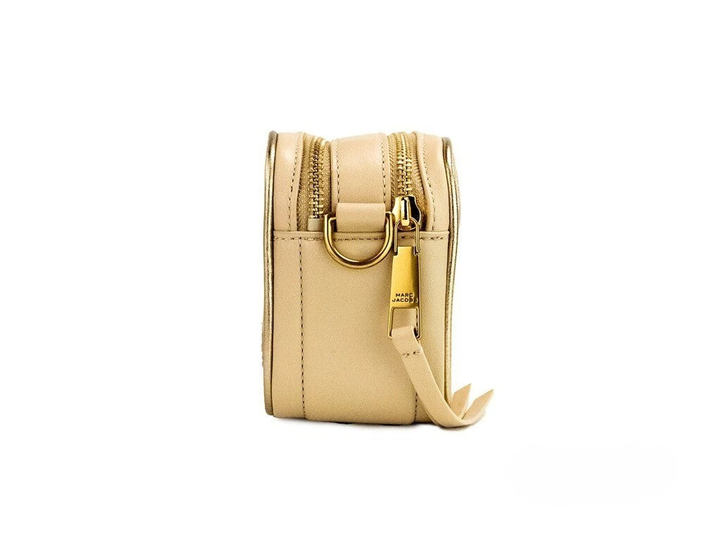Elevate your style with the Marc Jacobs Moto Shot 21 Curds Leather Camera Crossbody Purse, a masterpiece of craftsmanship in premium leather, perfect for any occasion.