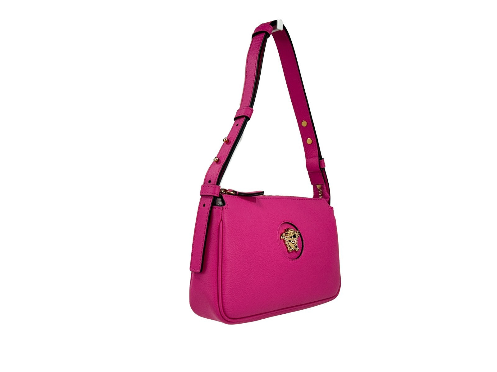 Indulge in the Versace La Medusa Vitello Shoulder Bag, a masterpiece of Italian craftsmanship in luxurious Vitello leather, embodying timeless elegance and sophistication.