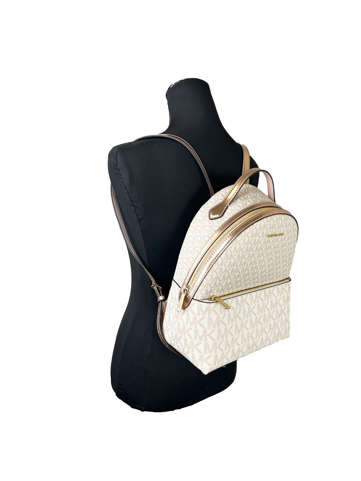 Discover the Michael Kors Sheila Medium PVC Backpack, a masterpiece of elegance and functionality, designed for those who embrace luxury and sophistication in every moment.