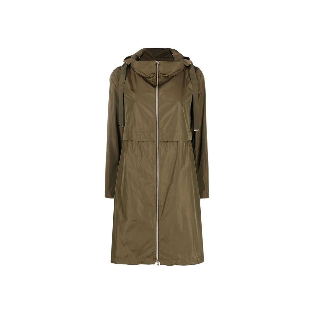 Discover the Herno Bicolor Polyester Coat, a masterpiece of Italian craftsmanship, blending elegance and functionality for the discerning individual.