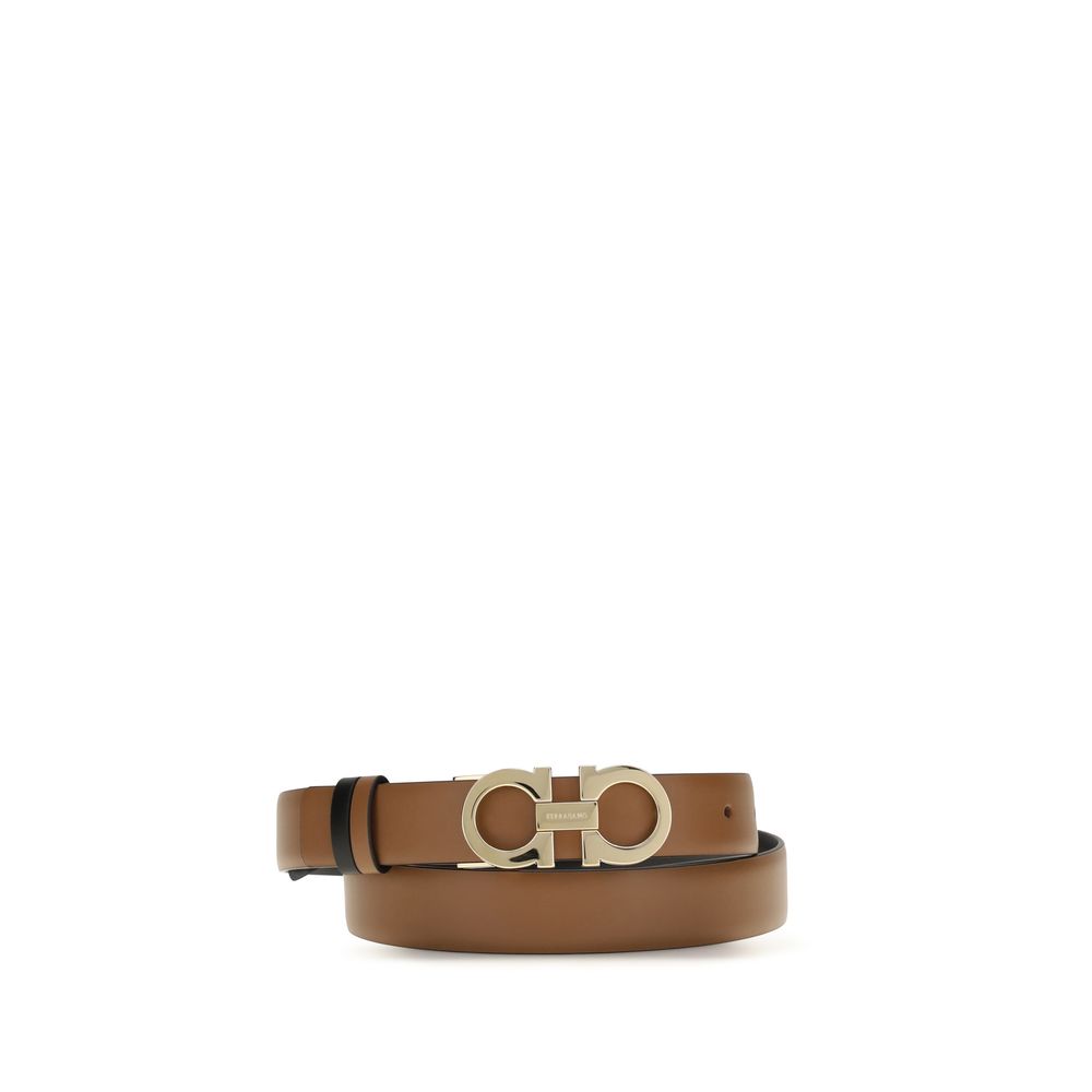 Elevate your style with the Ferragamo Brown Calf Leather Bos Taurus Regular Belt, a reversible masterpiece that embodies luxury and versatility for every occasion.