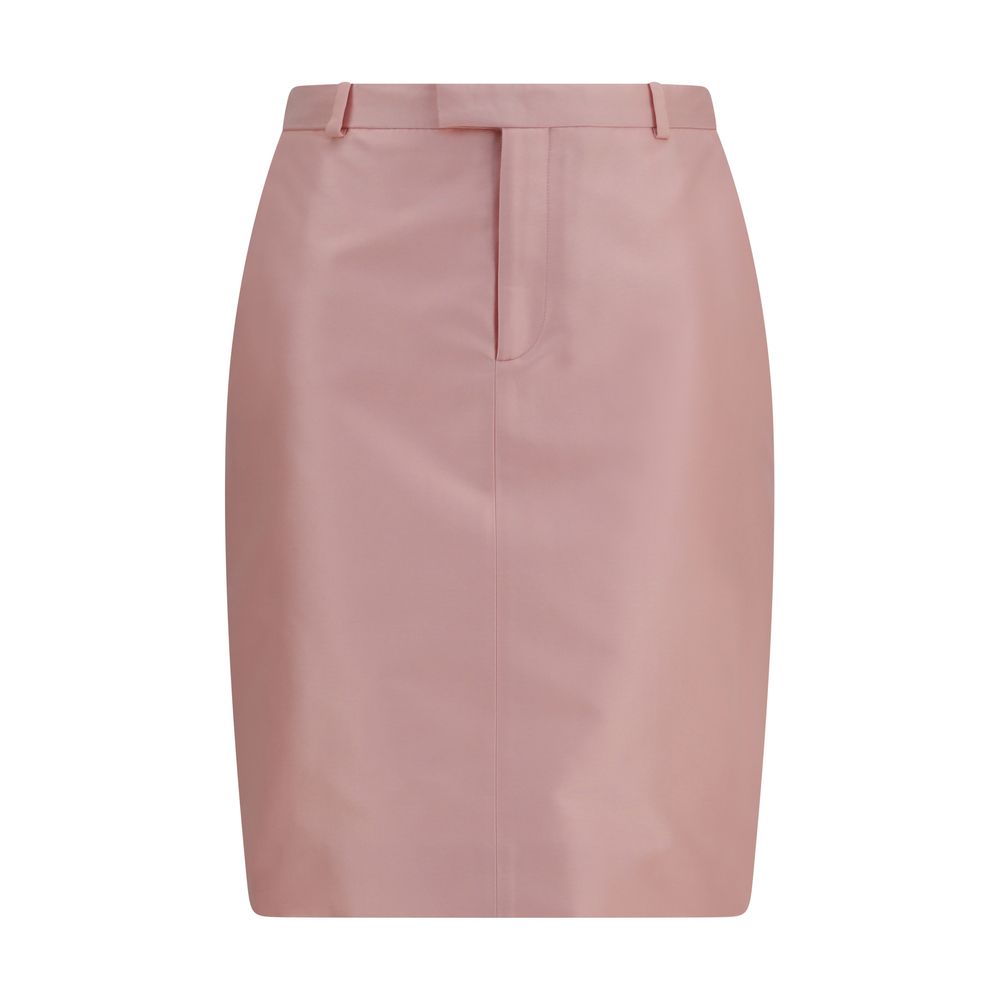 Elevate your wardrobe with the Gucci Multicolor Silk Mini Skirt, a luxurious blend of 100% silk and exquisite craftsmanship, perfect for any sophisticated occasion.