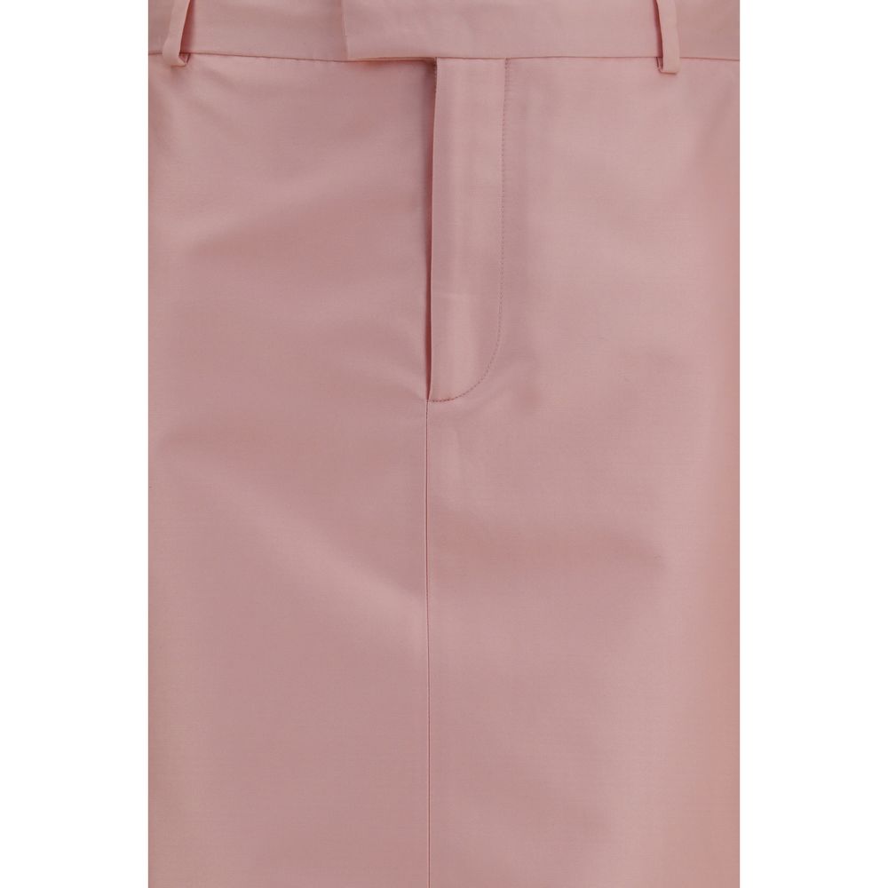 Elevate your wardrobe with the Gucci Multicolor Silk Mini Skirt, a luxurious blend of 100% silk, designed for timeless elegance and refined femininity.