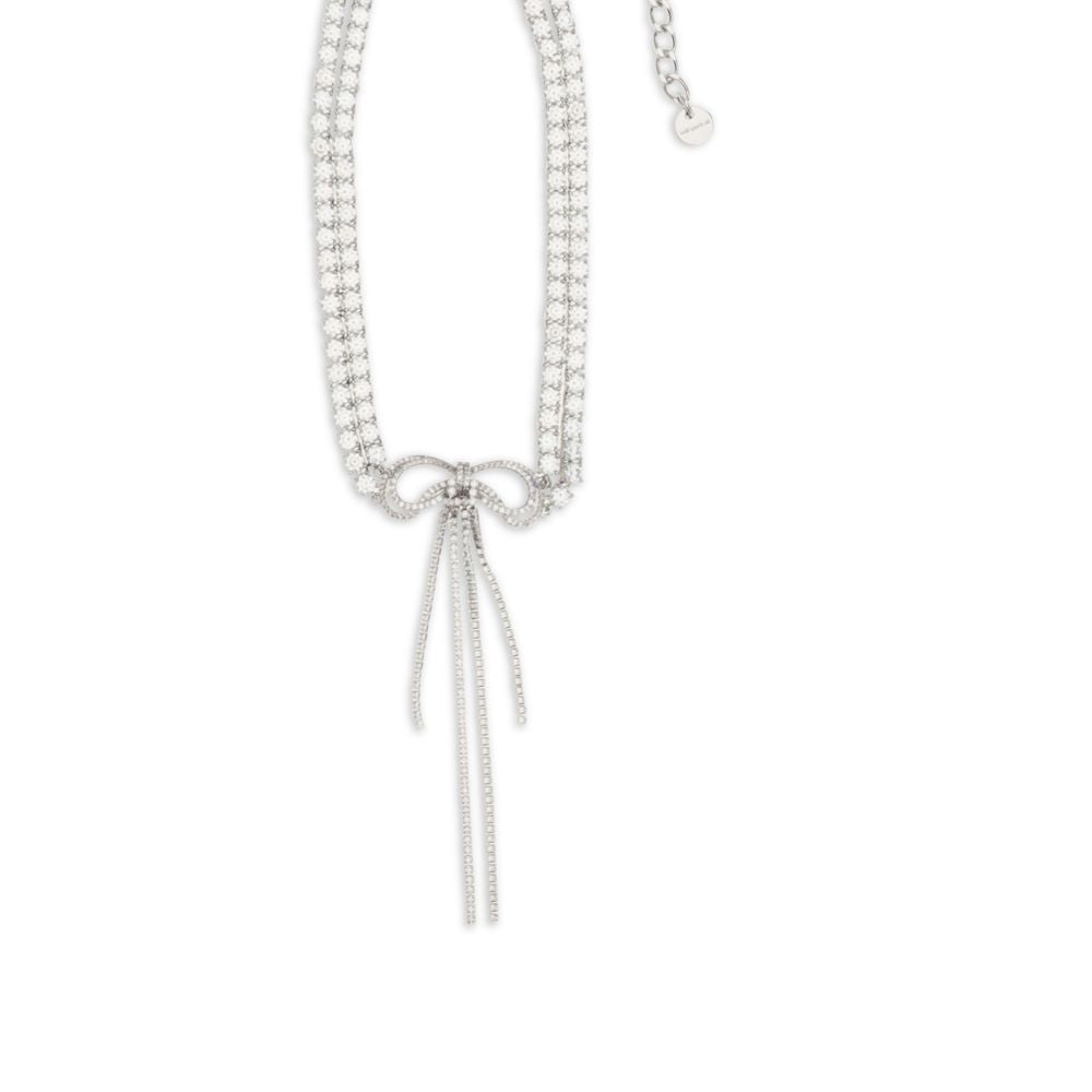 Discover the Self-Portrait Silver Brass Necklace, a stunning blend of artisanal craftsmanship and luxurious design, perfect for elevating any ensemble.