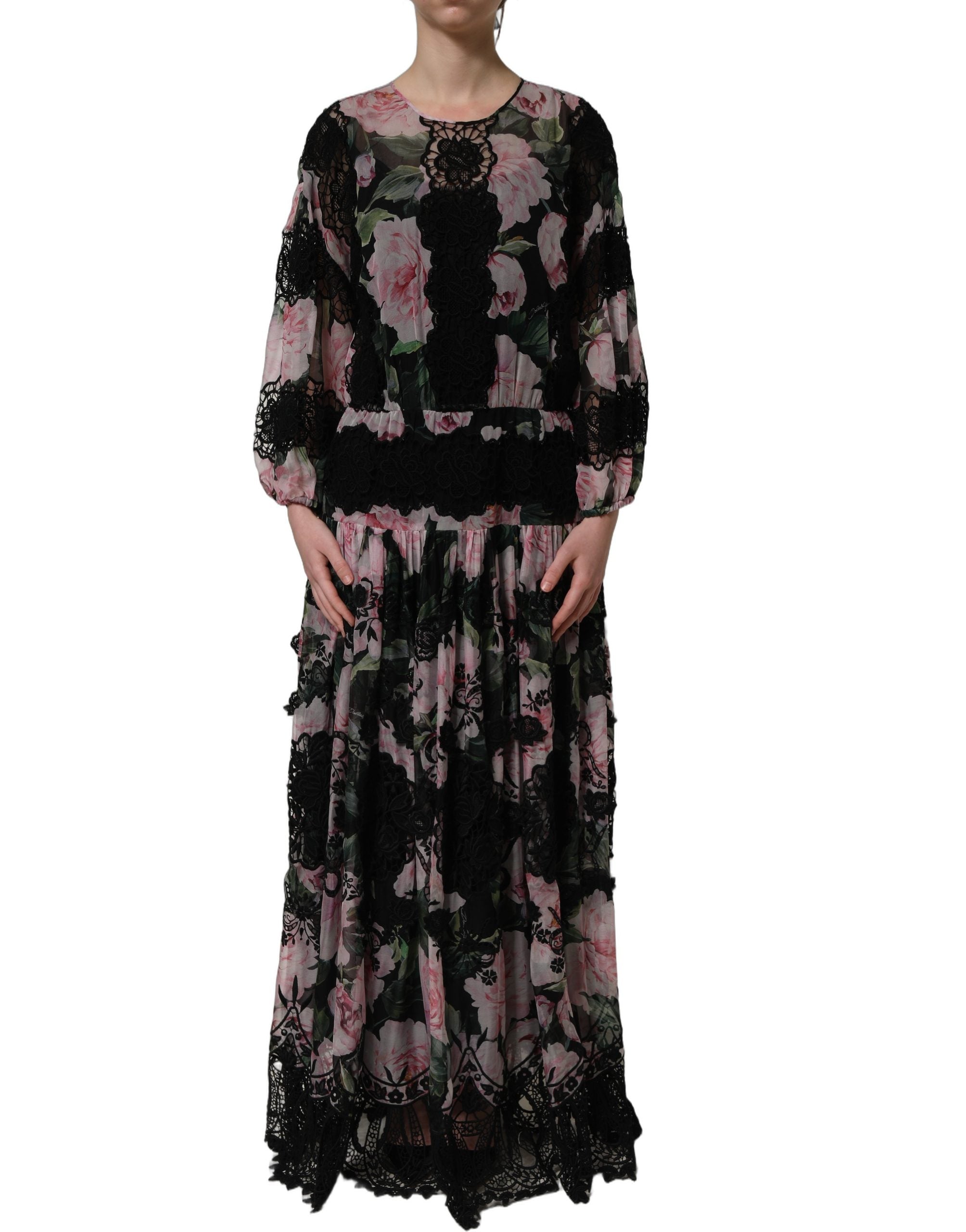 Experience the allure of Dolce & Gabbana's Black Floral Print Cotton Lace Maxi Dress, a masterpiece of Italian craftsmanship that elevates your elegance and sophistication.