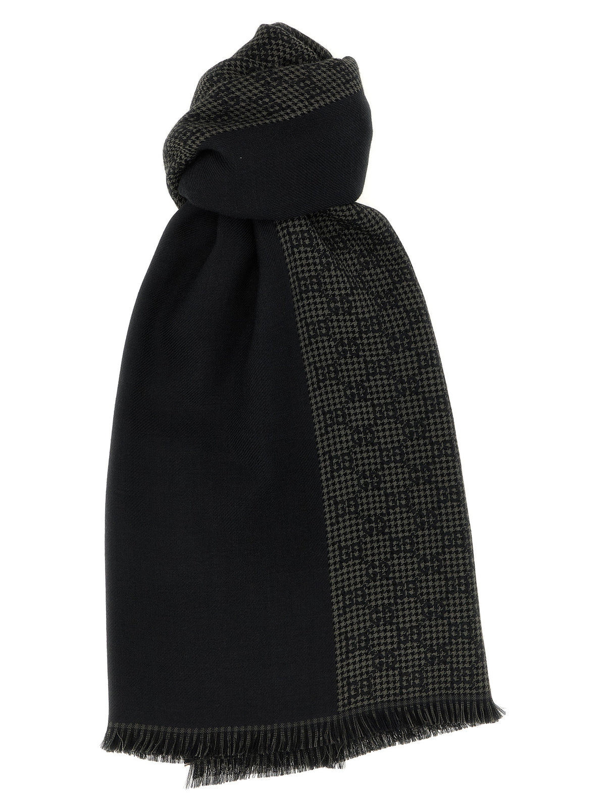 Experience the allure of the Gucci Multicolor Silk Foulard, a masterful blend of silk and wool, embodying Italian craftsmanship and timeless elegance for the discerning individual.
