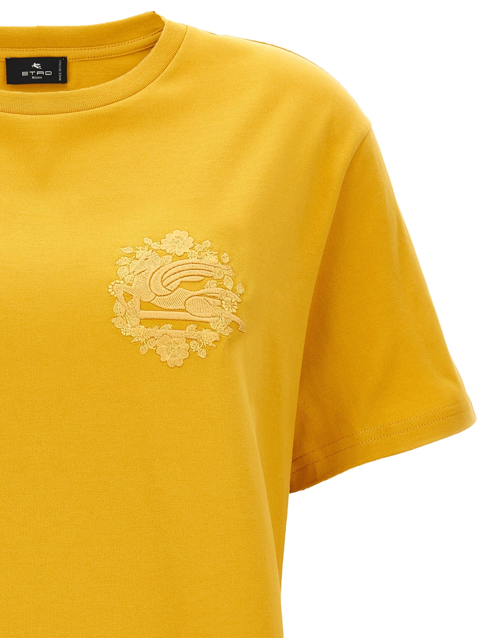 Indulge in the artistry of ETRO's Bicolor Cotton T-Shirt, where Italian craftsmanship meets luxurious comfort, perfect for the discerning fashion connoisseur.