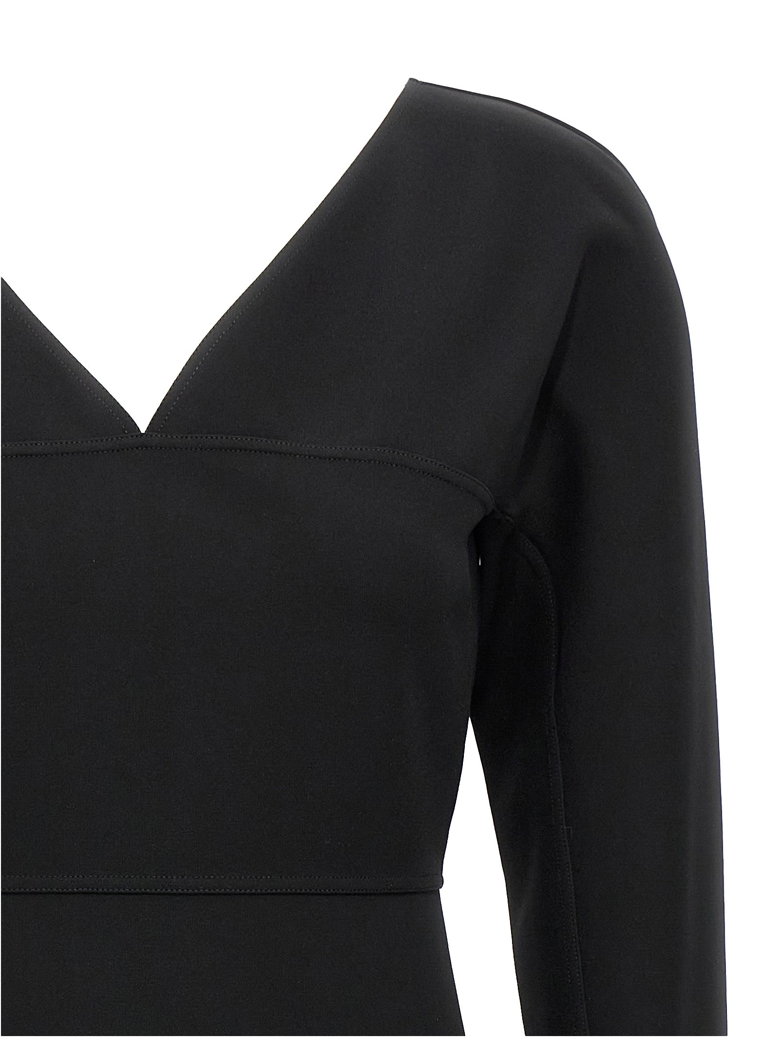 Discover the Fendi Black Viscose Midi Dress, a masterpiece of artisanal luxury, crafted from a sumptuous blend for an elegant silhouette that captivates.