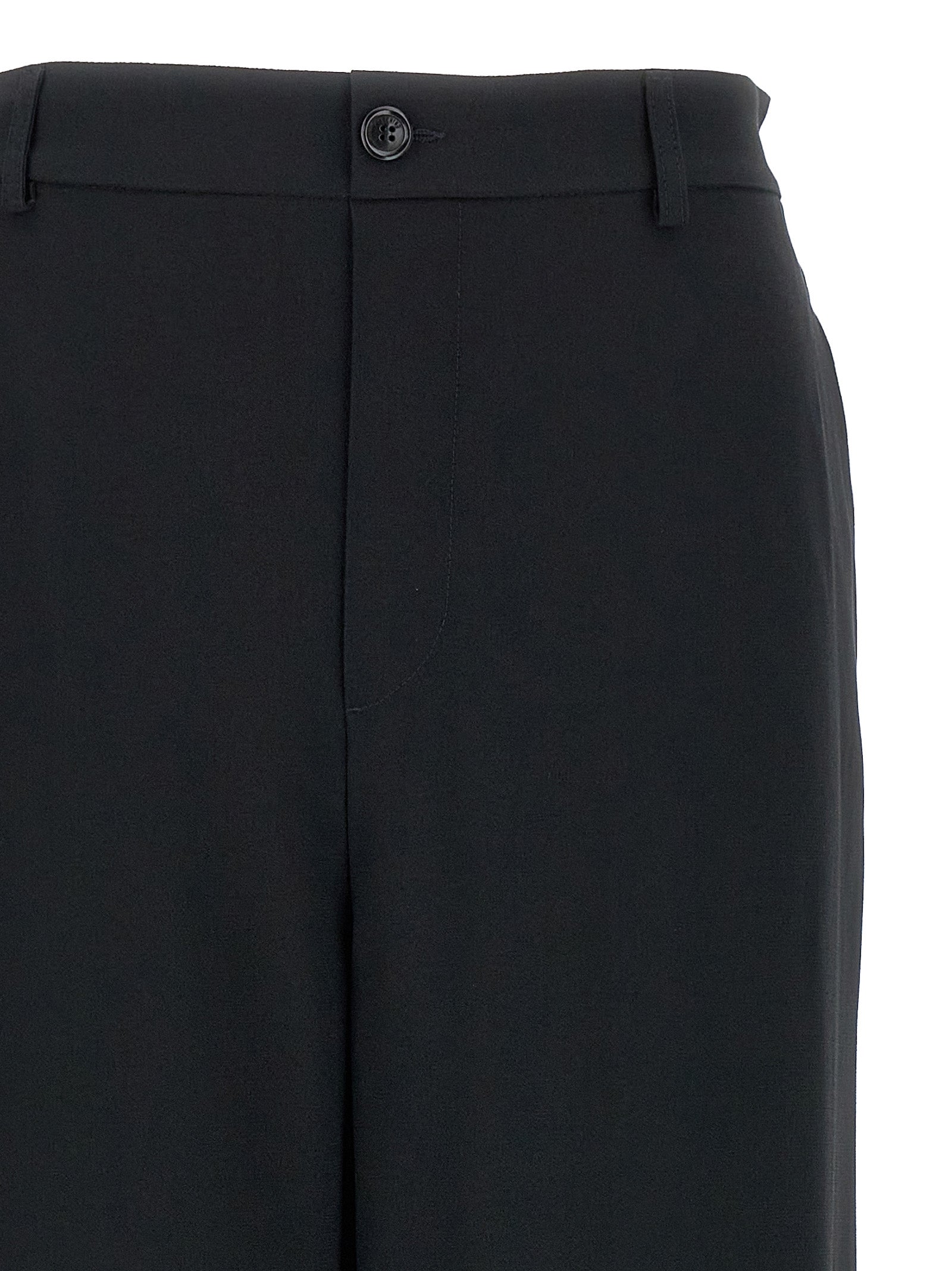 Elevate your style with Moschino Black Acetate Casual Pants, a luxurious blend of elegance and comfort, crafted in Italy for the discerning fashion connoisseur.
