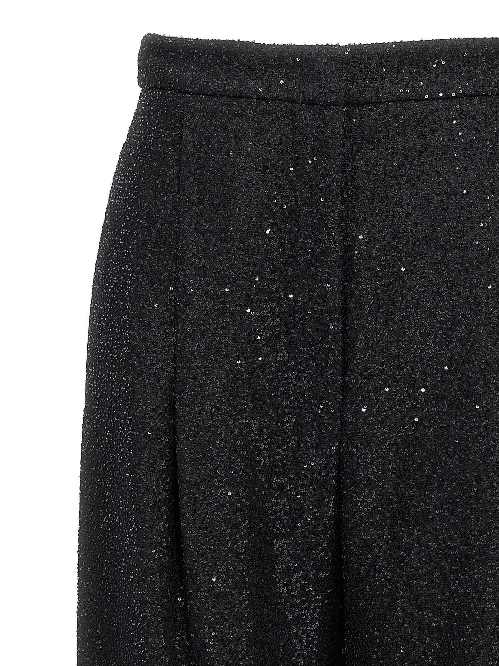 Experience the allure of Max Mara's 'Navigli' Black Viscose Dress Pants, where luxurious materials and exquisite craftsmanship redefine elegance for any occasion.