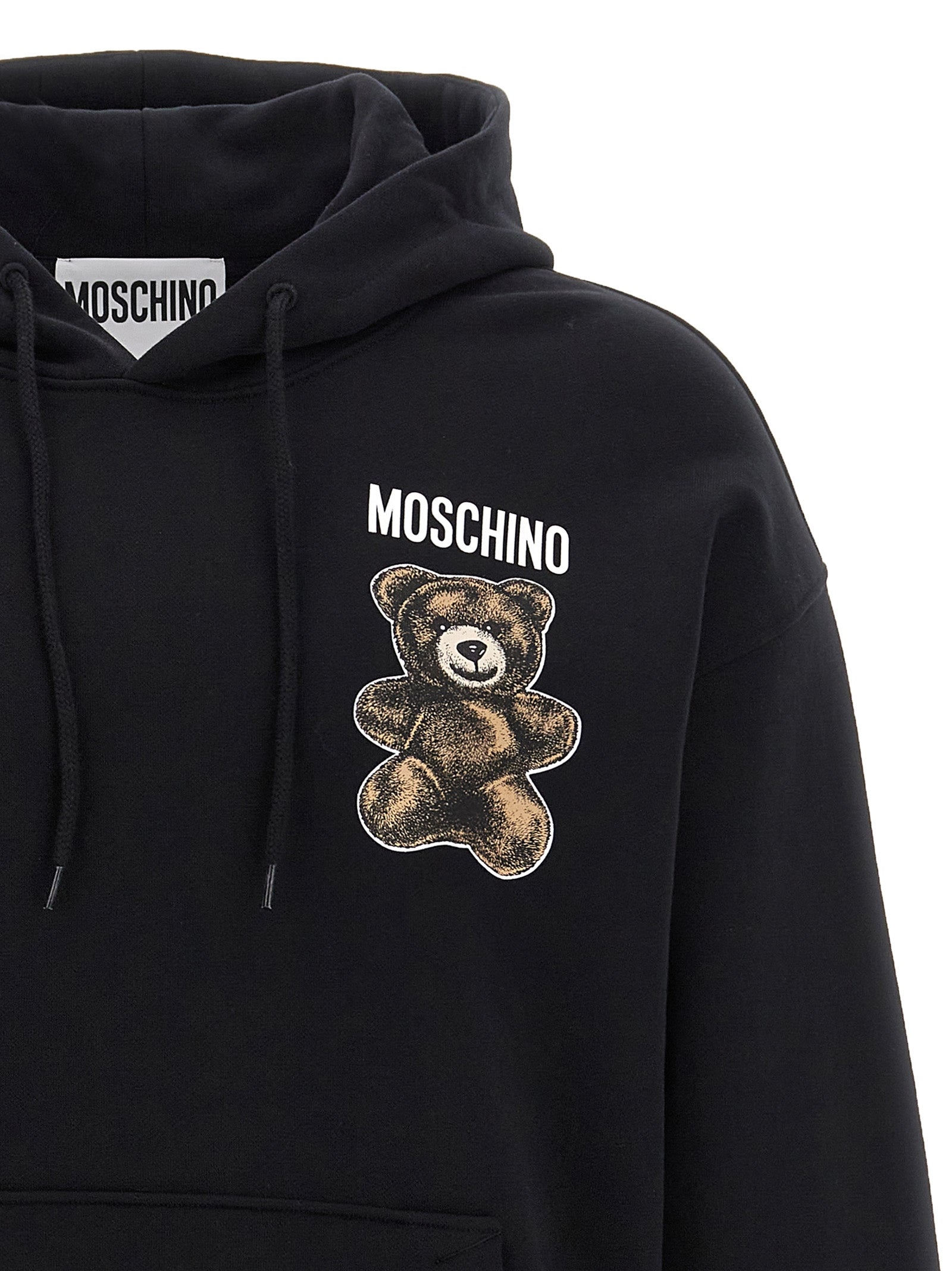 Elevate your wardrobe with the Moschino Black Cotton Sweatshirt, a luxurious blend of playful design and timeless craftsmanship, perfect for discerning style seekers.
