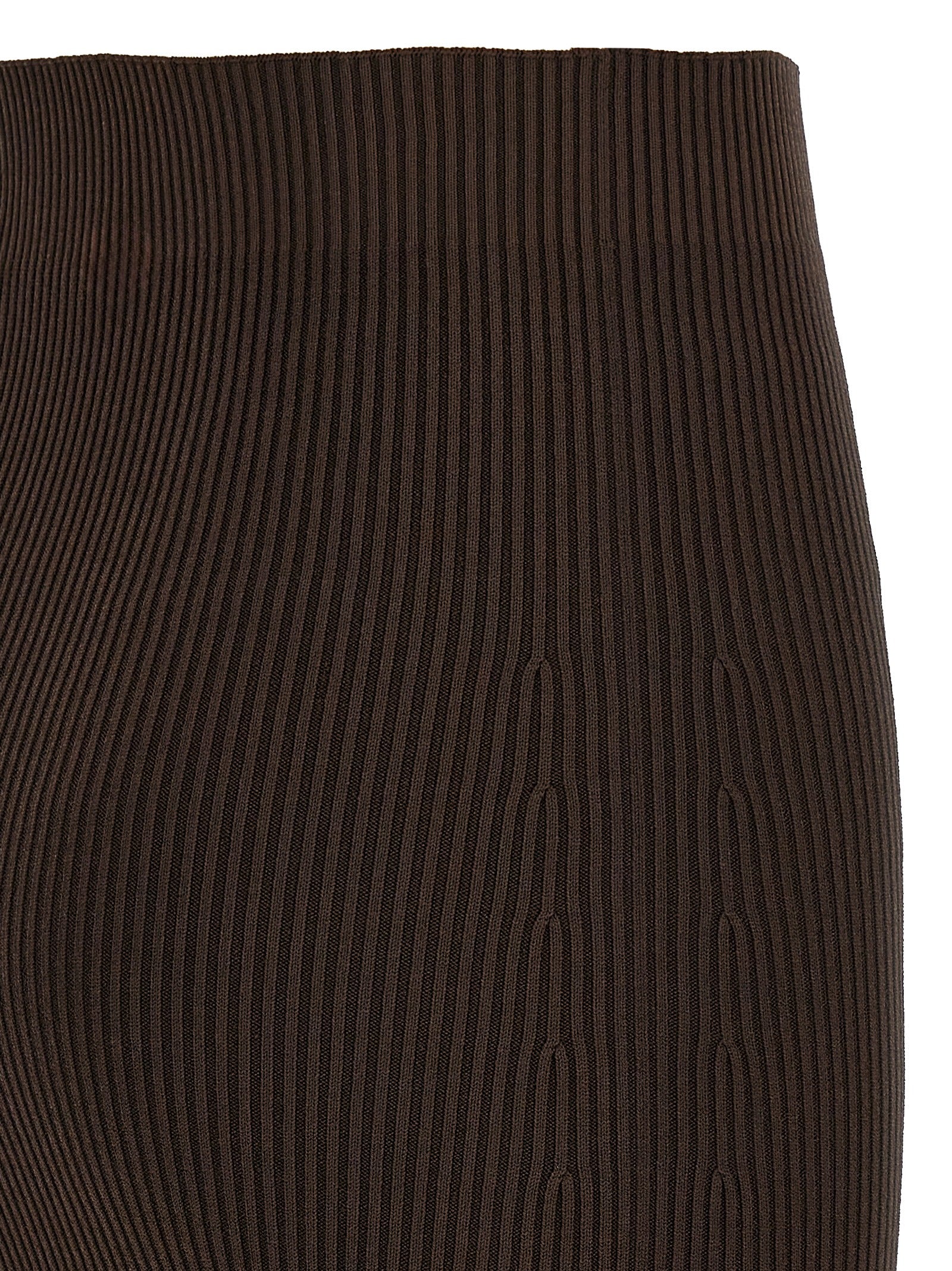 Experience the allure of the Max Mara Brown Viscose Mini Skirt, a masterpiece of Italian craftsmanship in luxurious ribbed stretch viscose, perfect for the discerning fashionista.