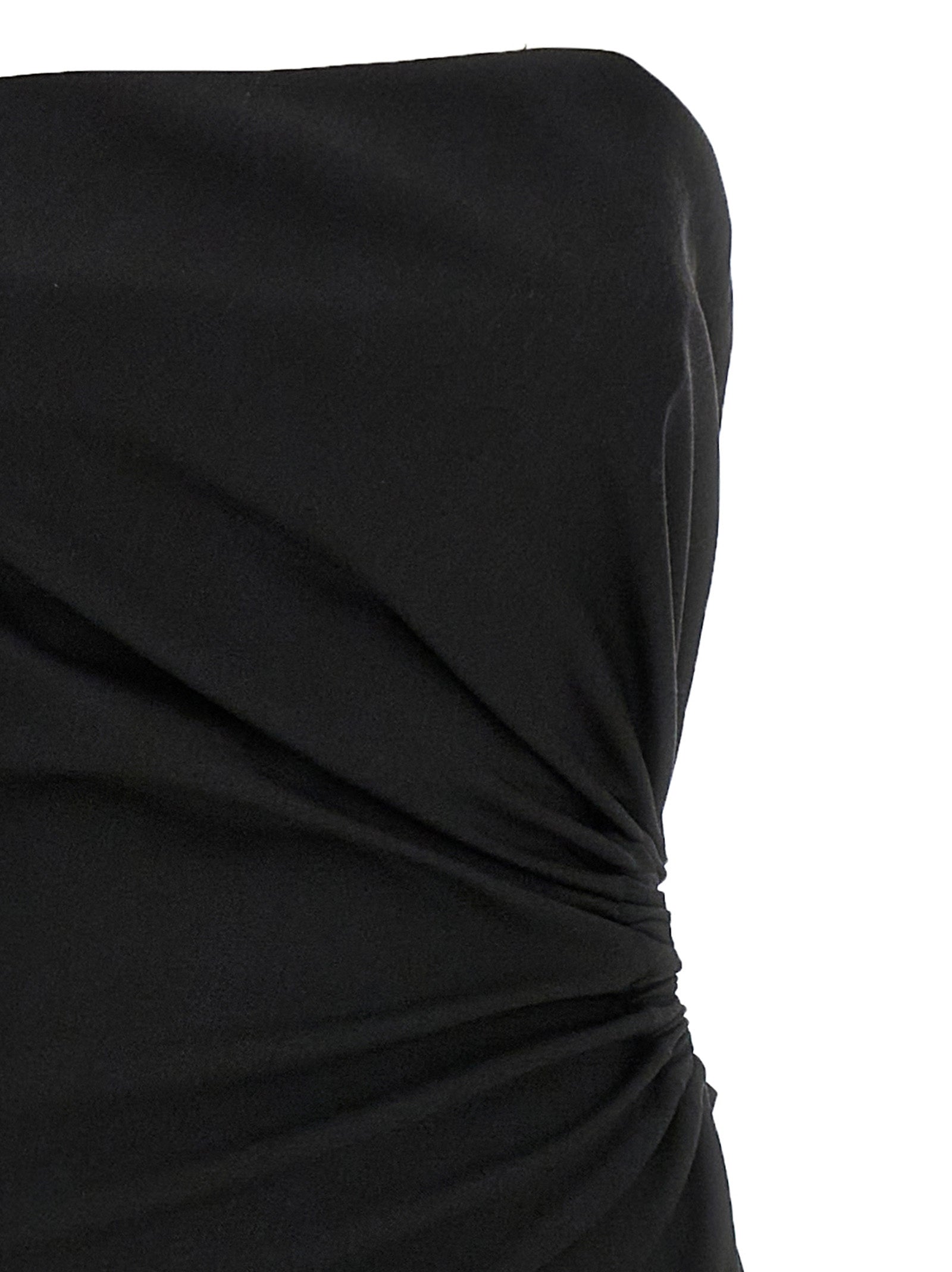 Experience the allure of the Max Mara Black Virgin Wool Long Dress, a masterpiece of Italian craftsmanship that embodies timeless elegance and sophistication.