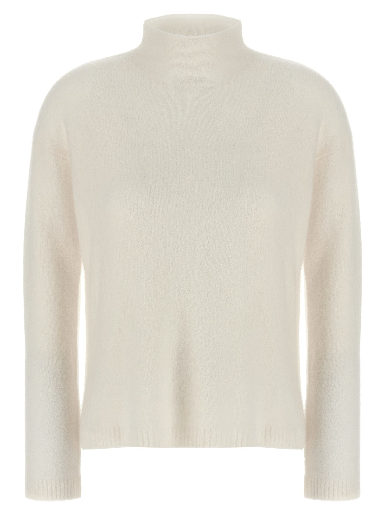 Elevate your wardrobe with the Max Mara White Cashmere Cardigan, an artisanal blend of cashmere and elegance, perfect for sophisticated moments and timeless style.