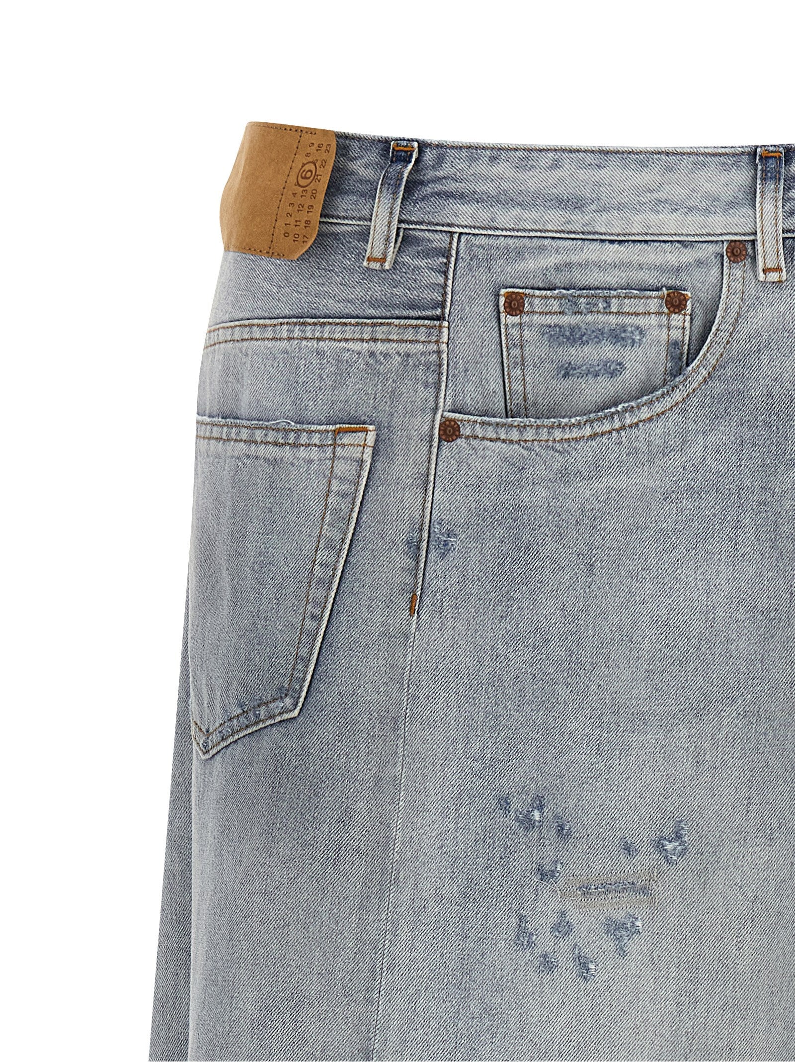 Elevate your style with the MM6 Maison Margiela Blue Cotton Mini Skirt, a masterpiece of avant-garde design and exquisite Italian craftsmanship, perfect for the discerning trendsetter.