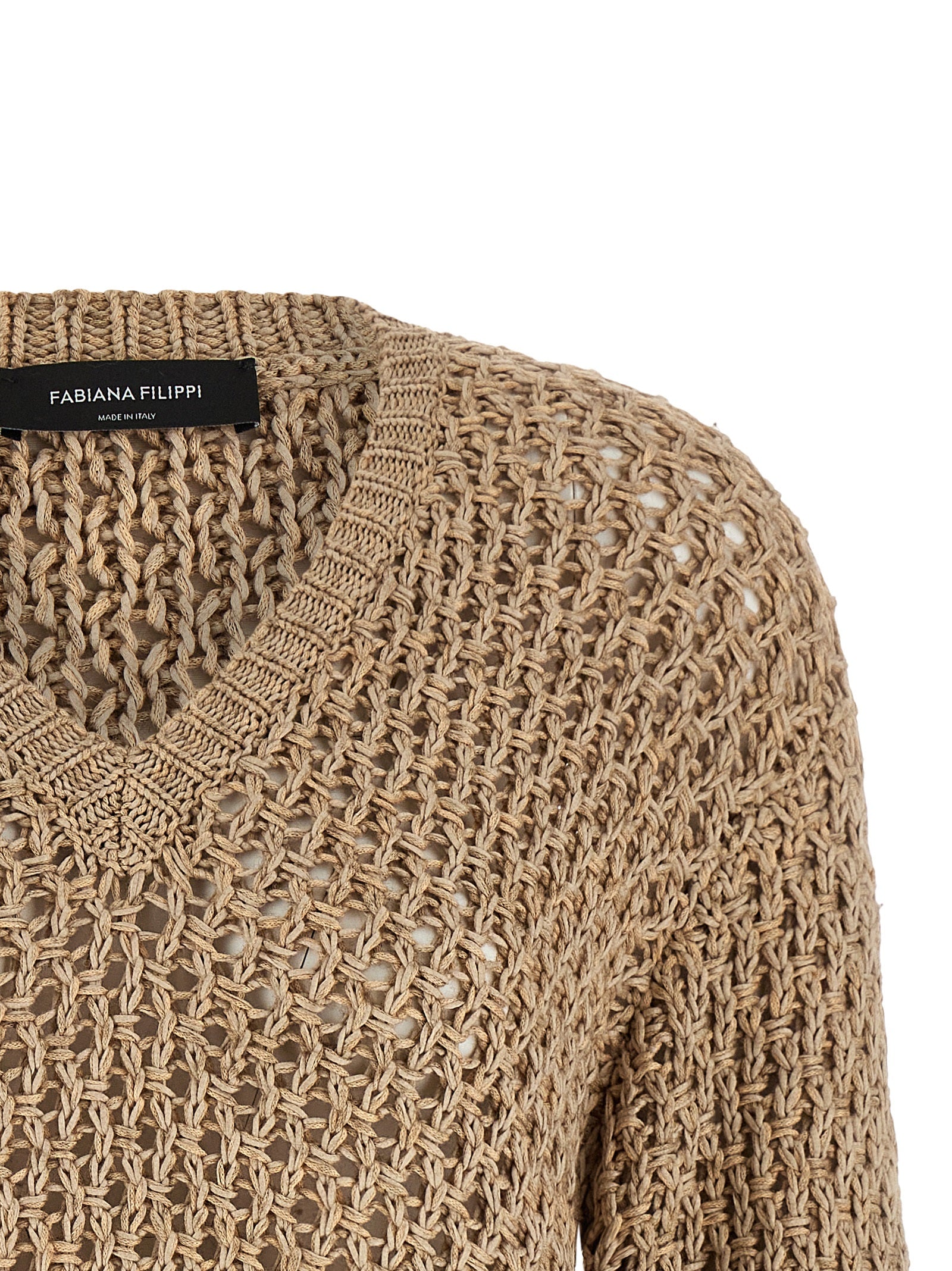 Elevate your wardrobe with the Fabiana Filippi Brown Cotton Cardigan, a luxurious blend of artisanal craftsmanship and sophisticated design, perfect for any occasion.