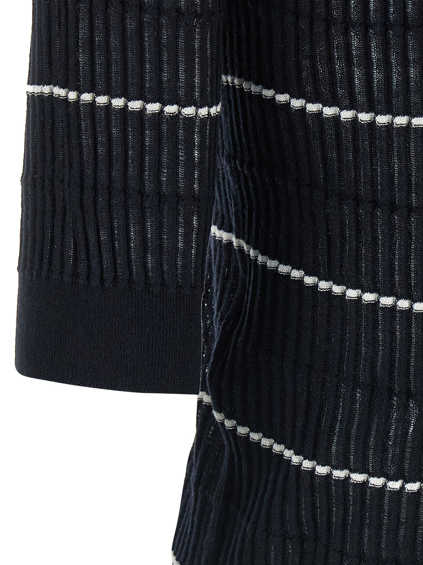 Experience the exquisite Max Mara Blue Silk Polo Shirt, a fusion of silk and wool, embodying artisanal elegance for the discerning wardrobe.