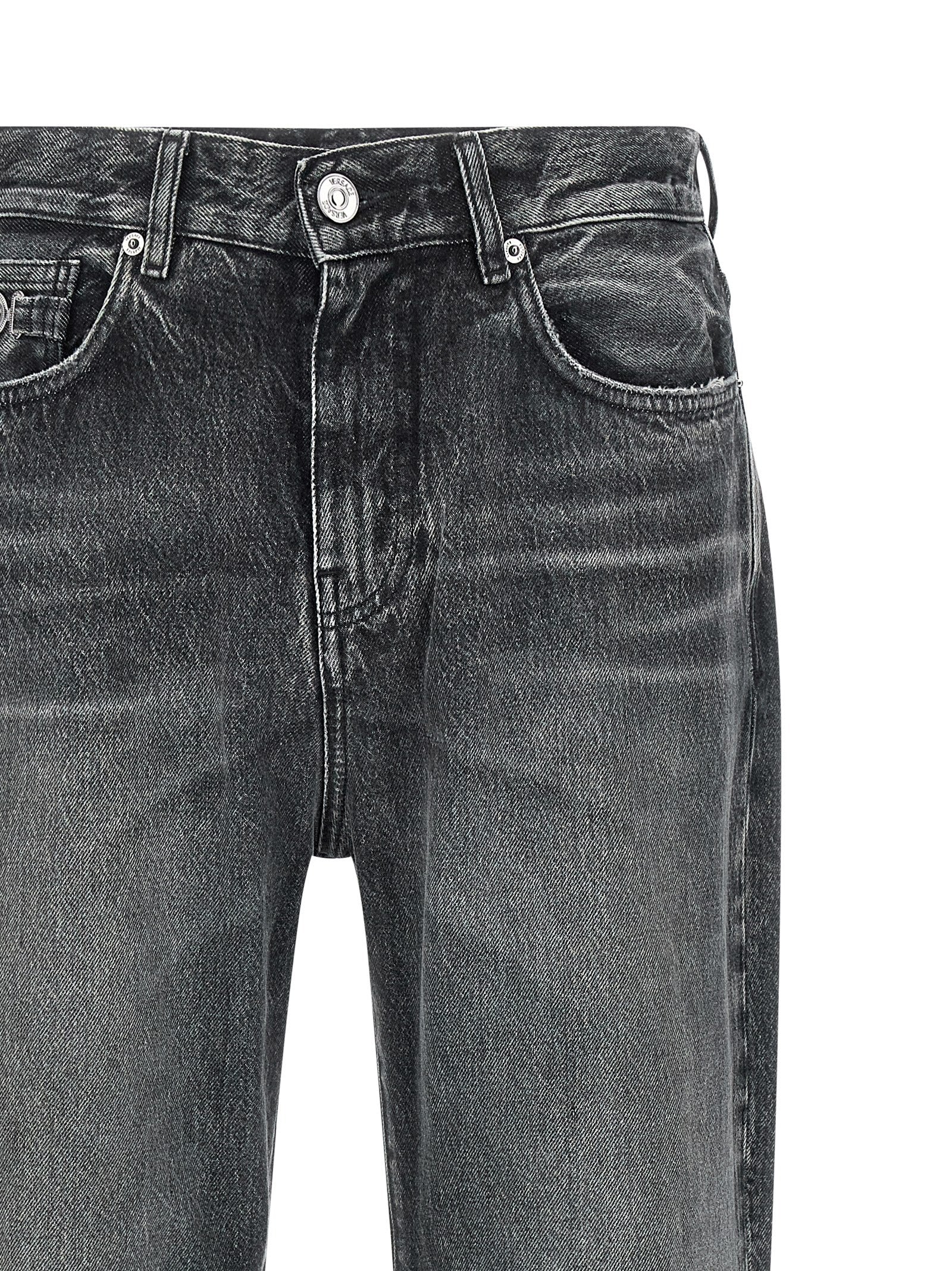 Experience the allure of Versace Gray Cotton Straight-Leg Jeans, where artisanal luxury meets timeless elegance in exquisite stonewashed denim.
