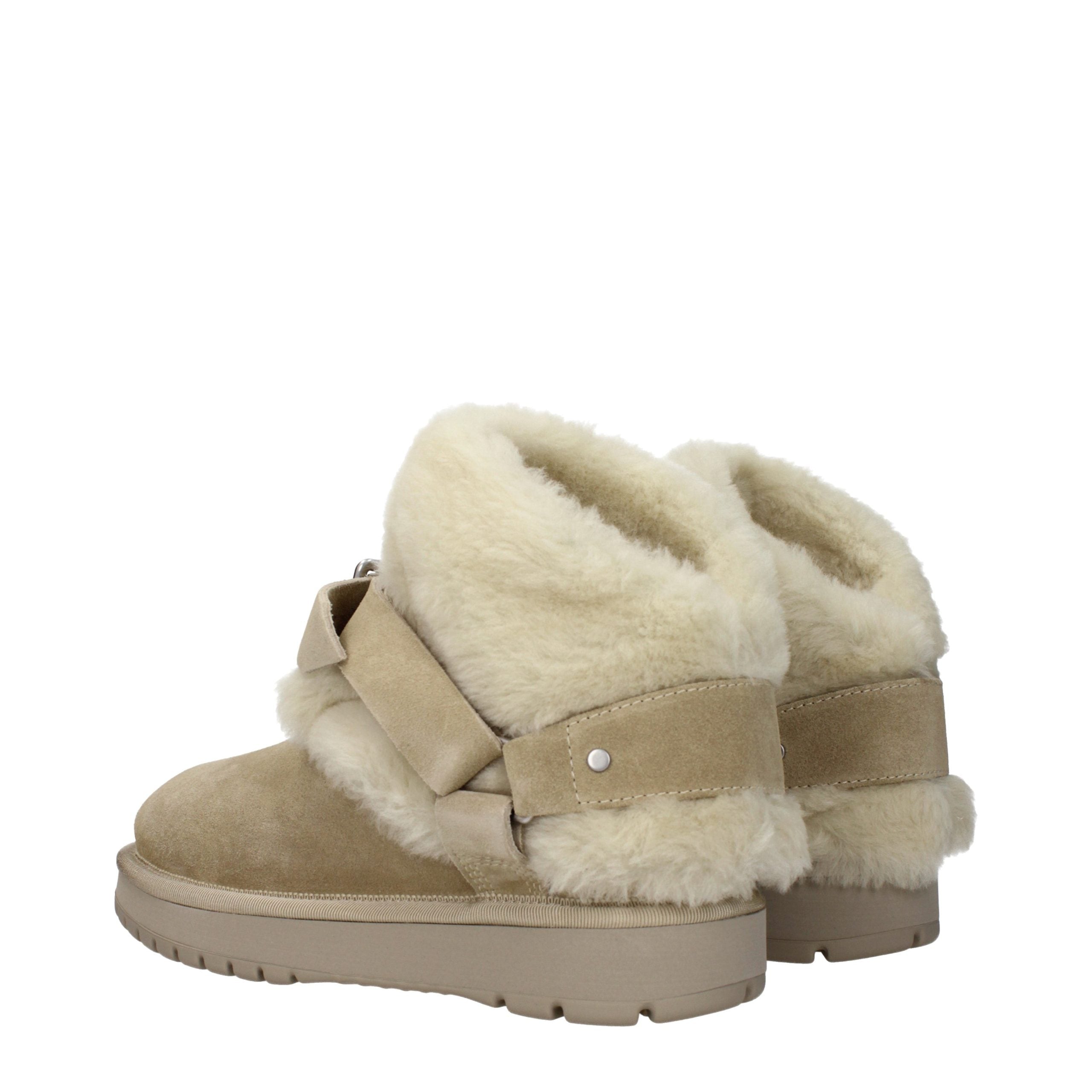 Burberry Green Leather Ankle Boots - Artisanal Luxury Footwear