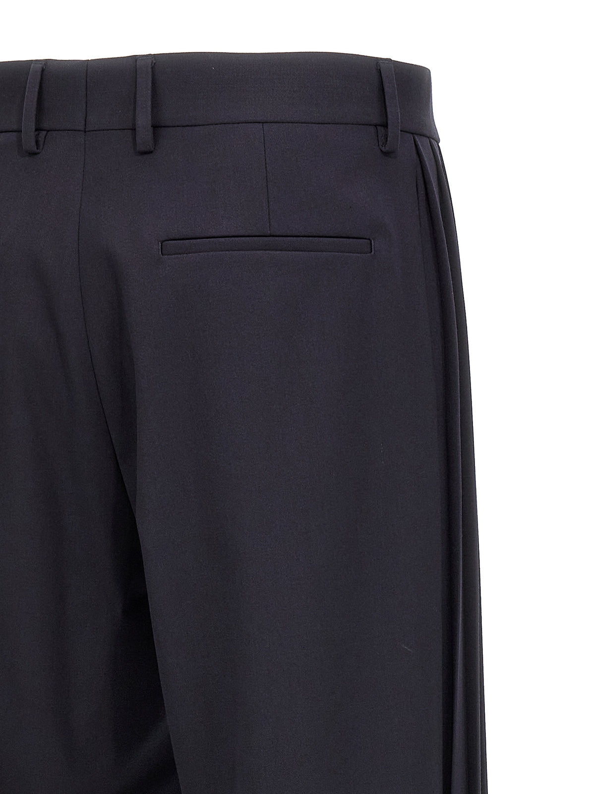 Discover the Fendi Blue Polyester Casual Pants, a luxurious blend of sophistication and comfort, crafted for those who embody elegance and confidence in every moment.