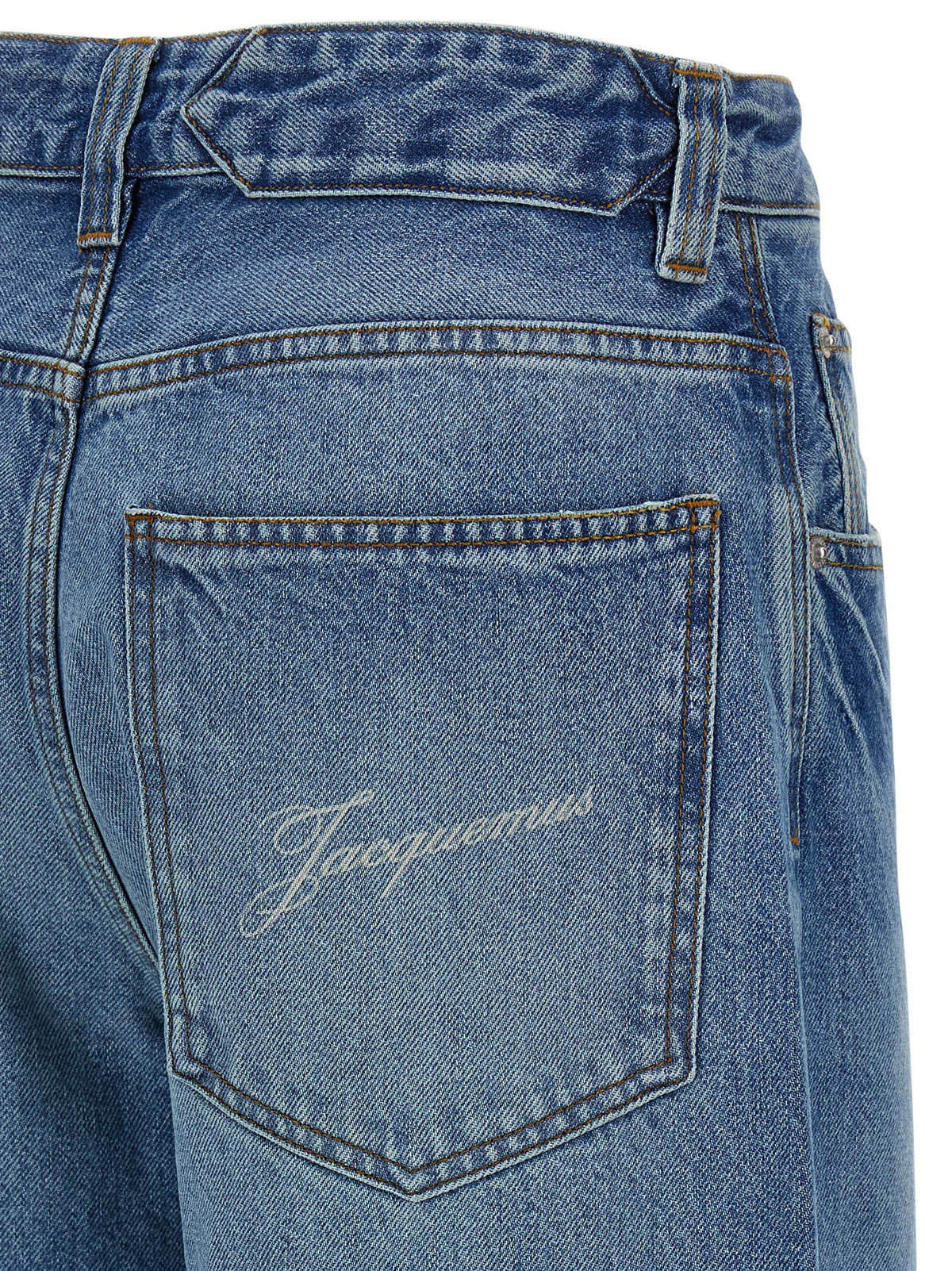 Elevate your style with Jacquemus Blue Cotton Jeans Denim, crafted from luxurious 100% cotton. Experience timeless elegance and effortless sophistication in every wear.