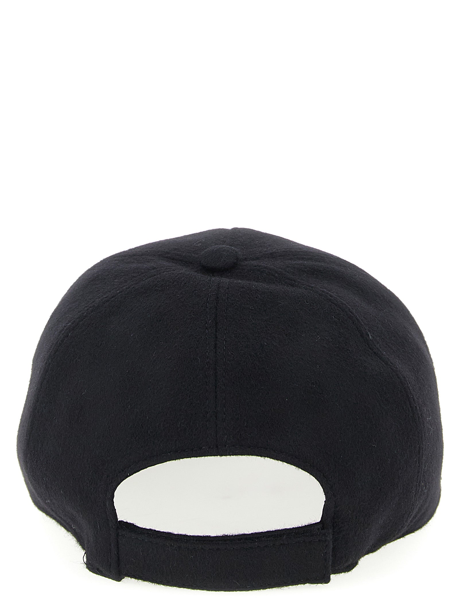Fendi Black Wool Cap - Luxurious Handcrafted Italian Accessory