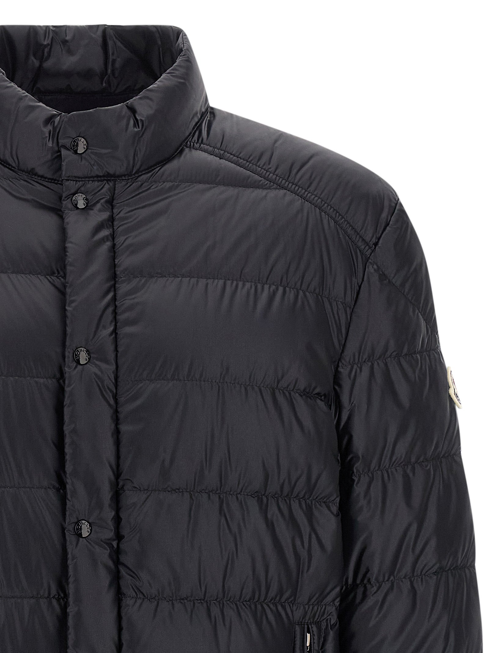 Indulge in the Moncler Blue Polyamide Full-Length Jacket, where expert craftsmanship meets luxurious goose down padding, elevating your style with sophistication and warmth.