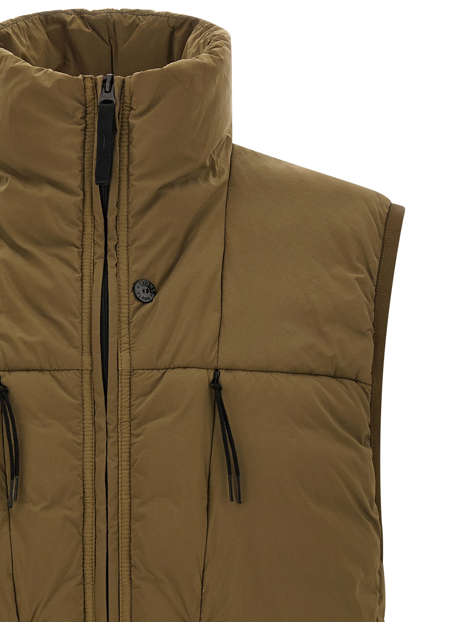 Elevate your style with the Stone Island Bicolor Polyamide Sleeveless Jacket, a luxurious blend of comfort and sophistication, perfect for the discerning individual.