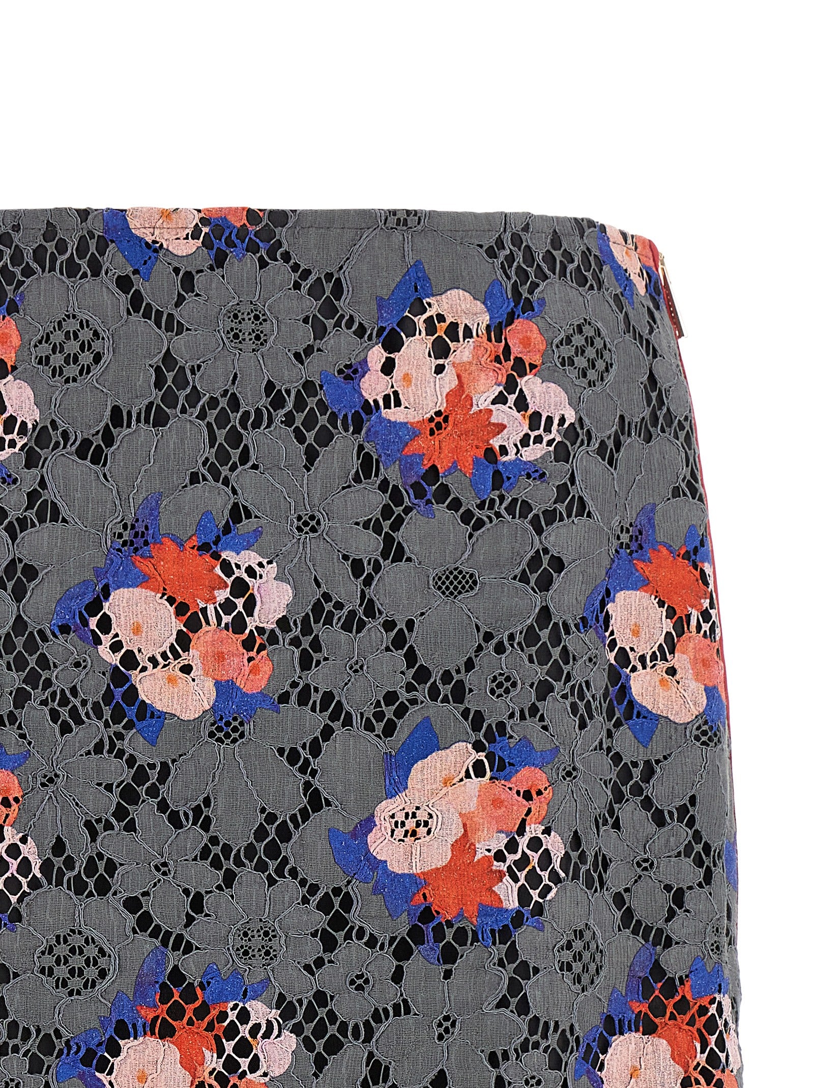 Elevate your wardrobe with the Fendi Gray Cotton Midi Skirt, a luxurious blend of cotton and viscose, exuding timeless elegance and sophisticated allure for every occasion.