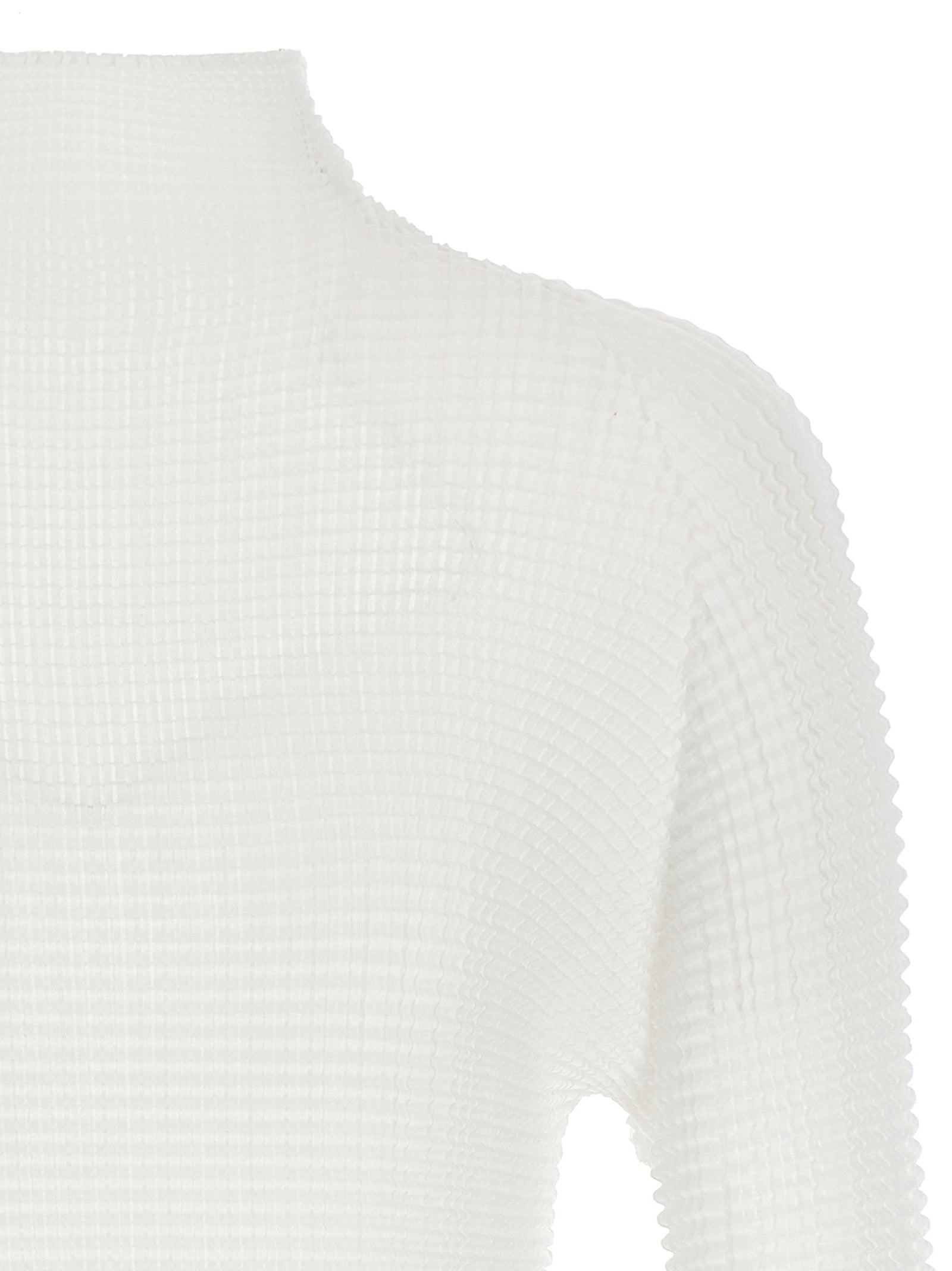 Elevate your wardrobe with the Issey Miyake White Polyester Cardigan, a masterpiece of sustainable luxury, featuring exquisite pleated design and timeless elegance.