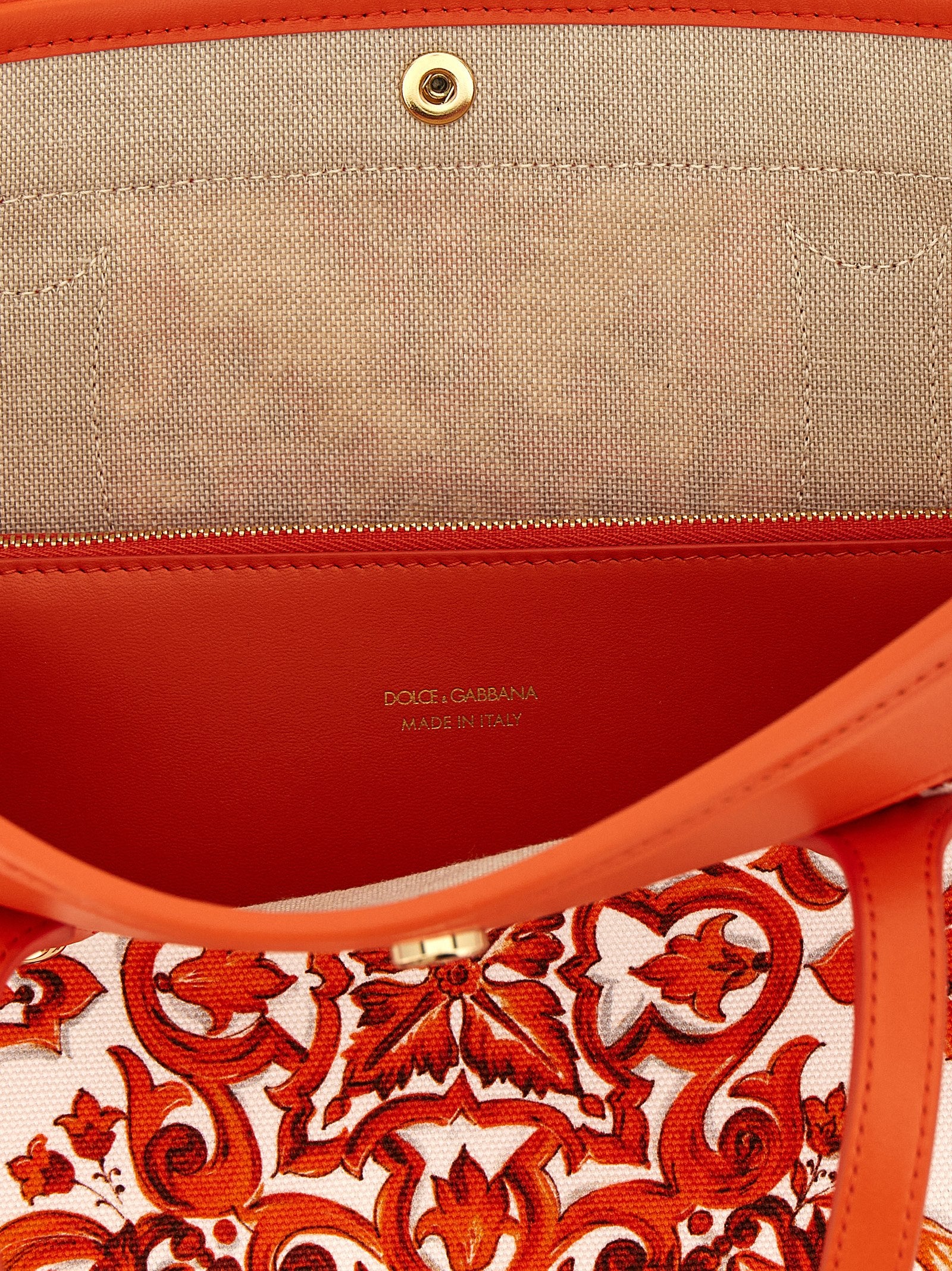 Elevate your style with the Dolce & Gabbana Orange Cotton Tote Bag, a luxurious blend of artistry and craftsmanship, perfect for the discerning connoisseur.