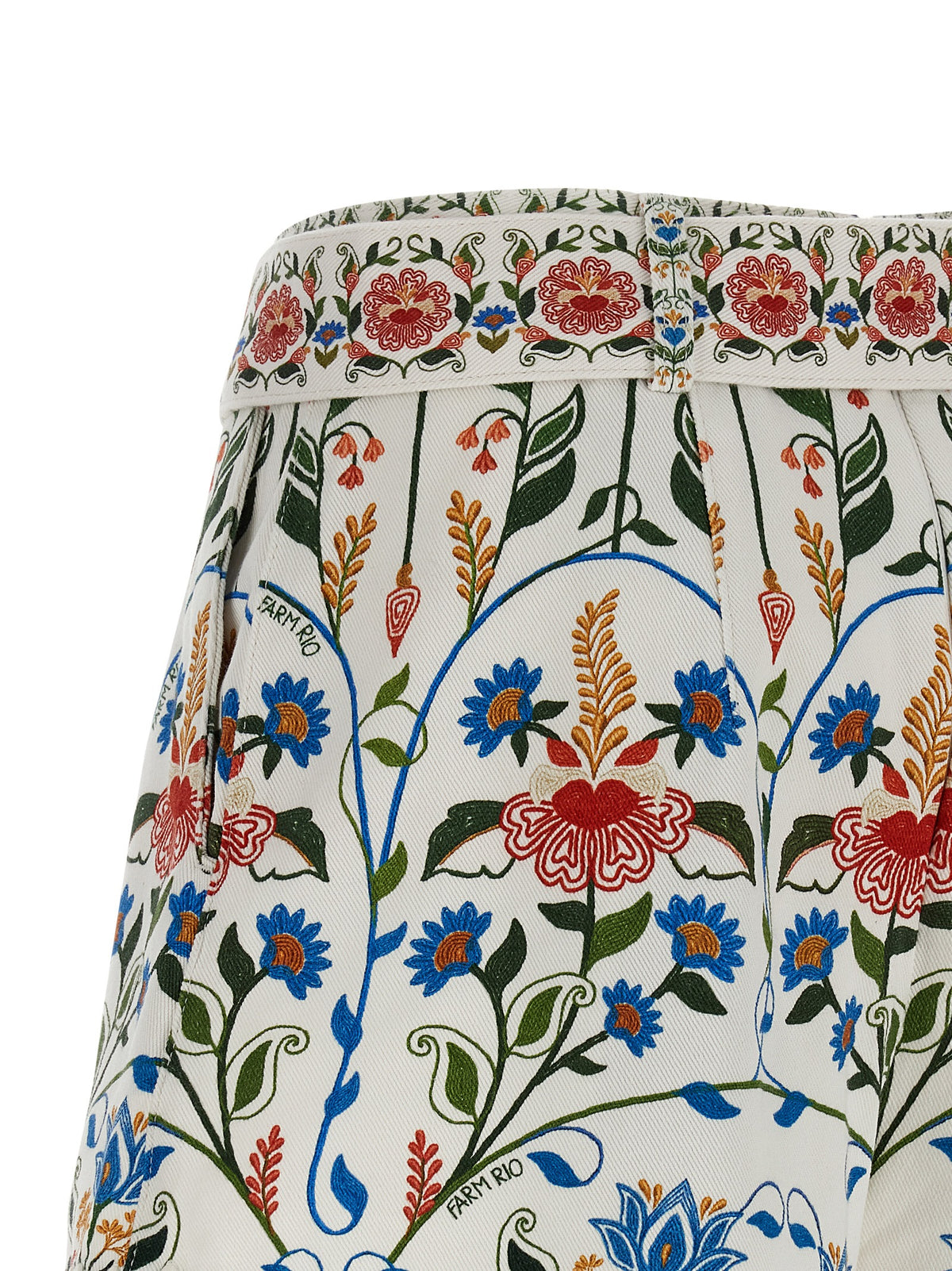 FARM RIO Multicolor Floral Bermuda Shorts - Effortless Elegance
