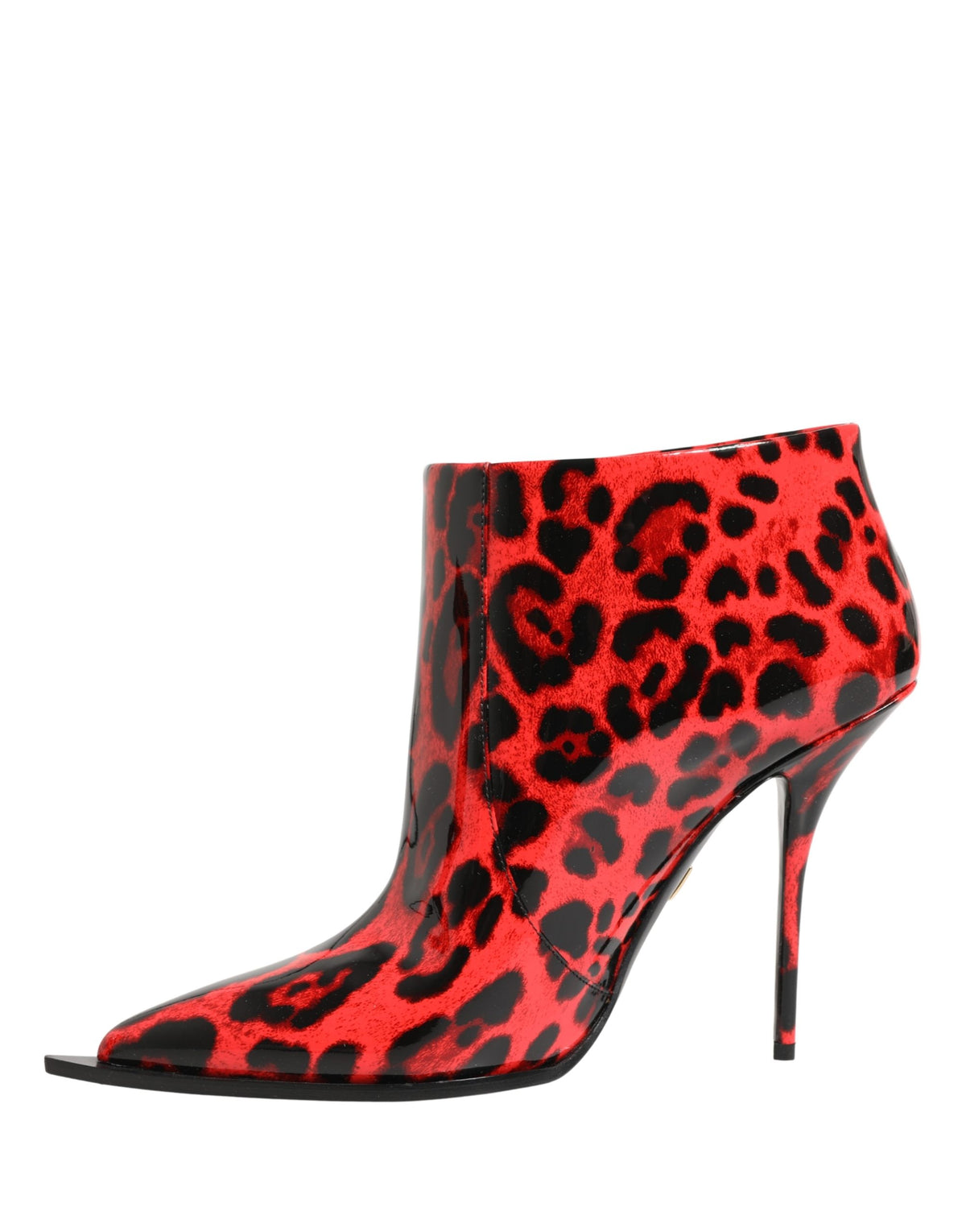 Step into a realm of elegance with Dolce & Gabbana's Red Leopard Cardinale Ankle Boots, crafted from luxurious calf leather, embodying bold sophistication and timeless allure.