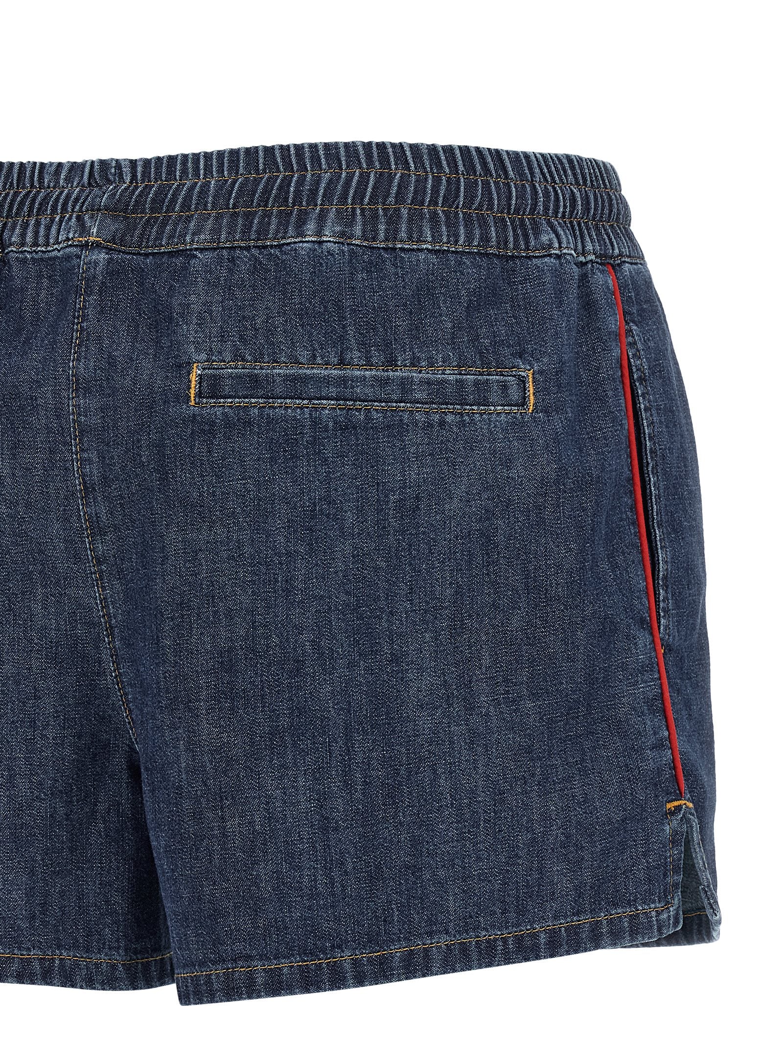 Elevate your wardrobe with Valentino Garavani Blue Cotton Bermuda Shorts, where exquisite Italian craftsmanship meets modern elegance for the discerning individual.