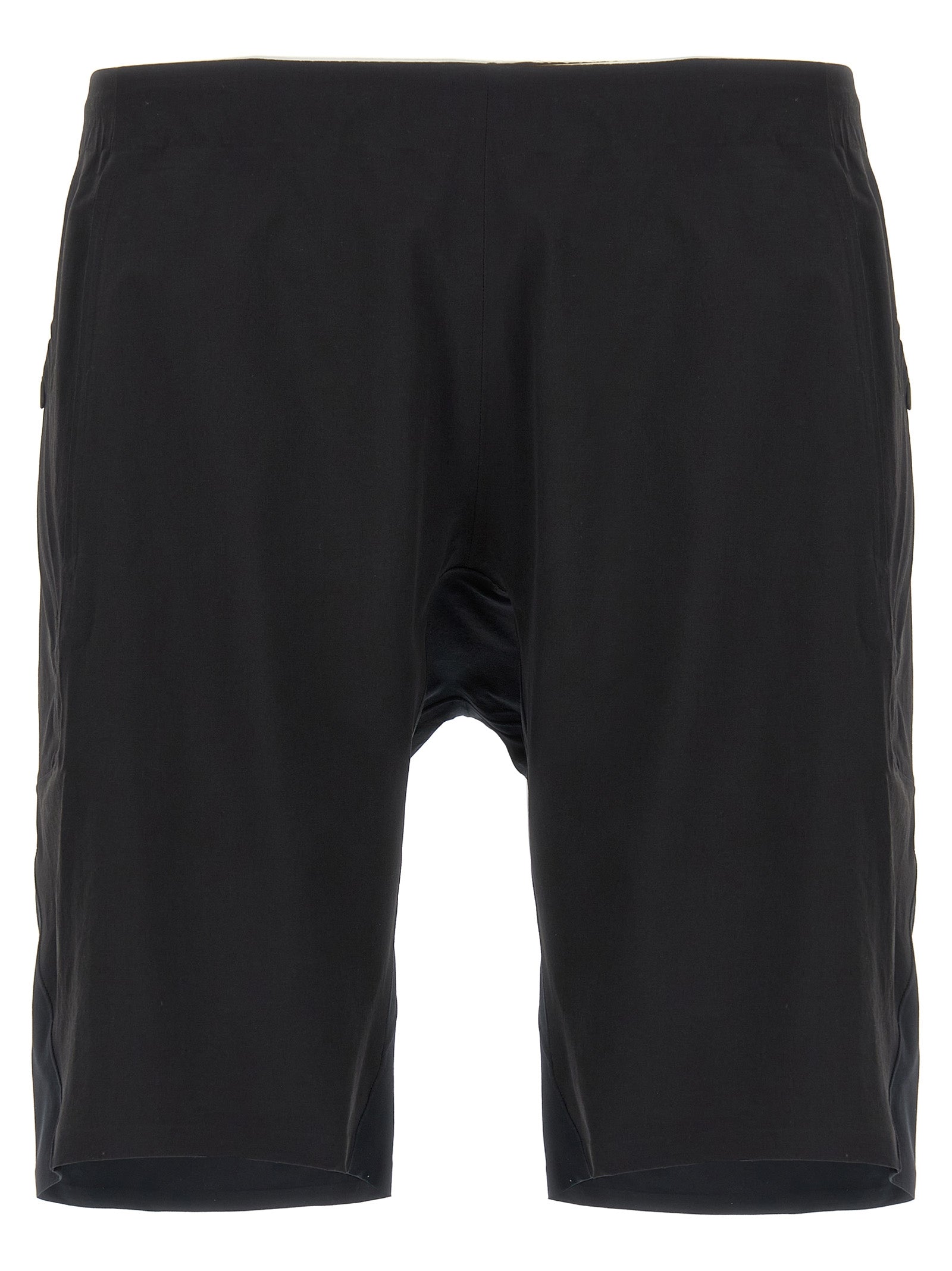 Discover the Arc'teryx Veilance Black Nylon Bermuda Shorts, where innovative Fortius 1.0 fabric meets timeless elegance, perfect for the modern connoisseur.