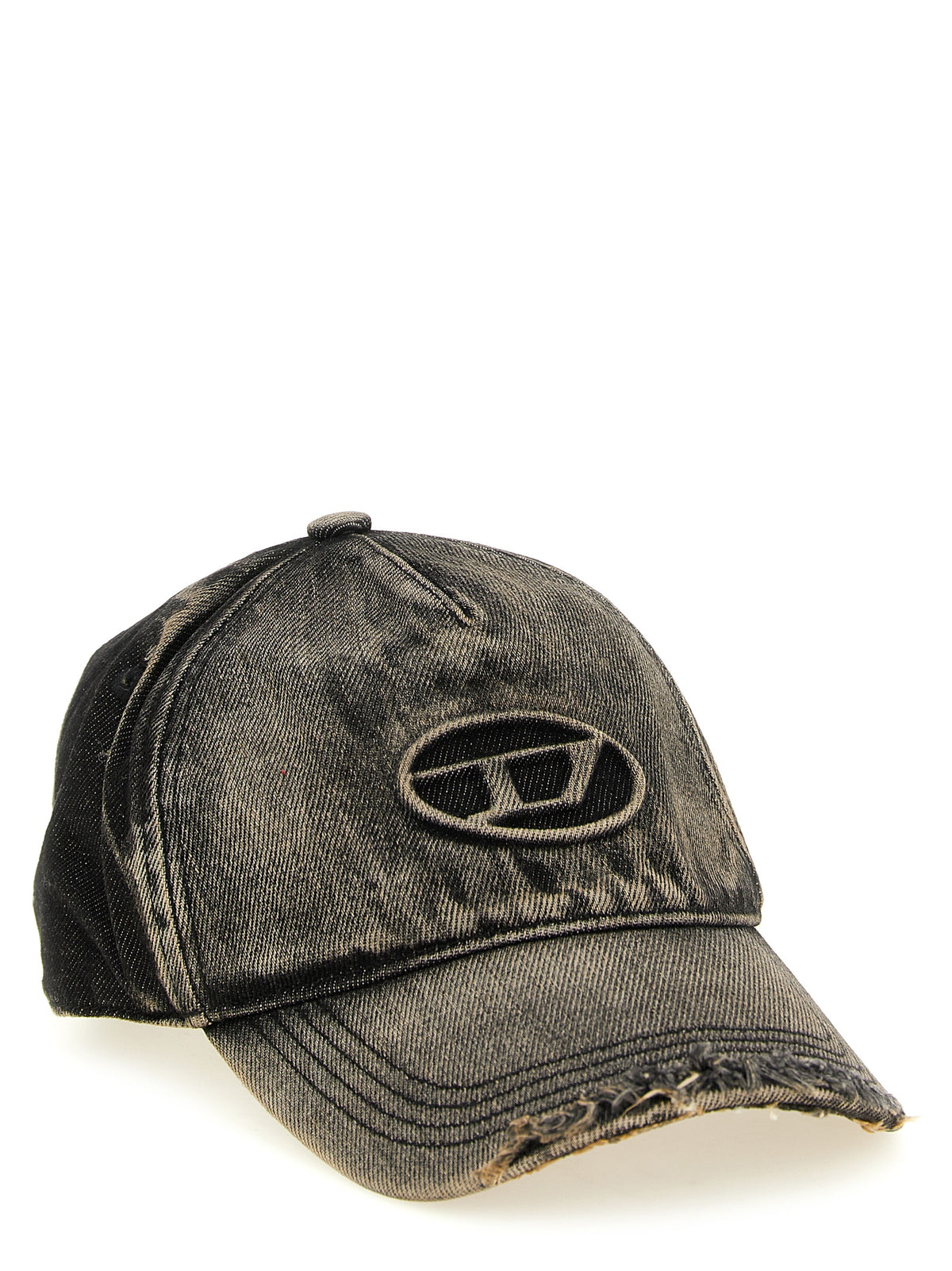 Discover the Diesel Black Cotton Cap, a pinnacle of urban elegance crafted from premium cotton, embodying sophistication and effortless style for the discerning individual.