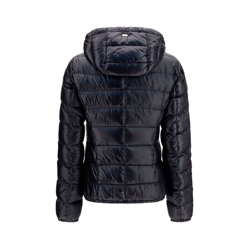 Indulge in the exquisite Herno Black Polyamide Full-Length Jacket, a masterpiece of luxury and warmth, crafted with 100% goose down for timeless elegance.