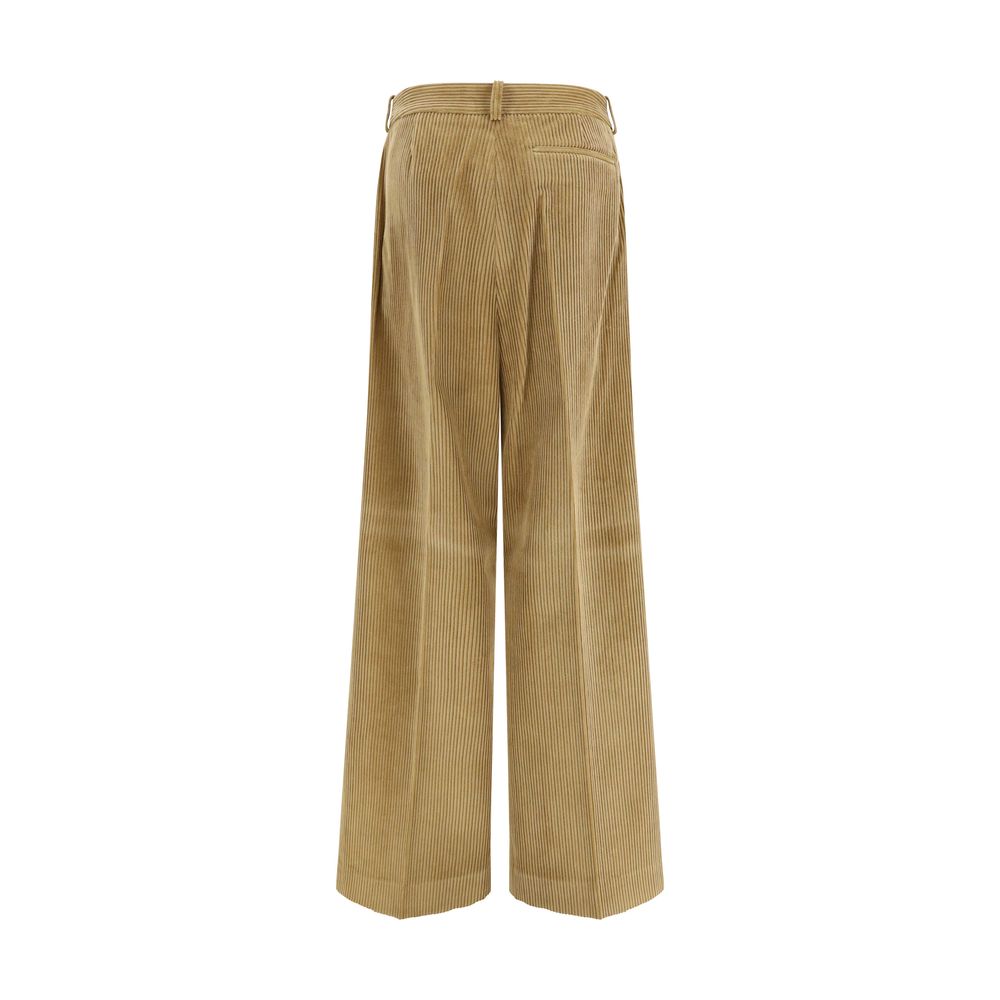 Discover the Róhe Beige Cotton Flared Pants, a testament to modern luxury with a sophisticated silhouette, crafted from 100% cotton for effortless elegance in every occasion.