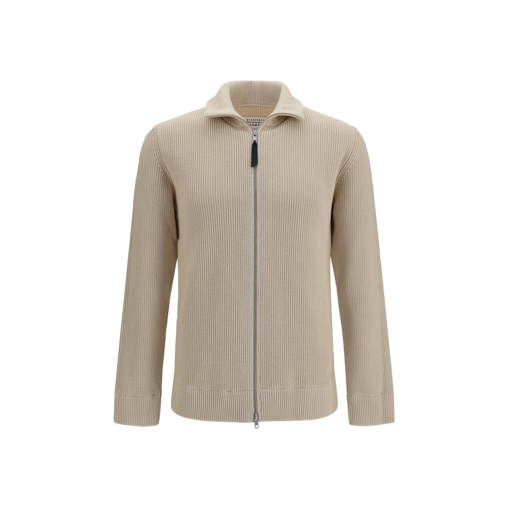 Discover the Maison Margiela Beige Wool Oves Aries Sweatshirt, a luxurious blend of Wool Ovis Aries and cotton, exuding sophistication and timeless elegance for every occasion.