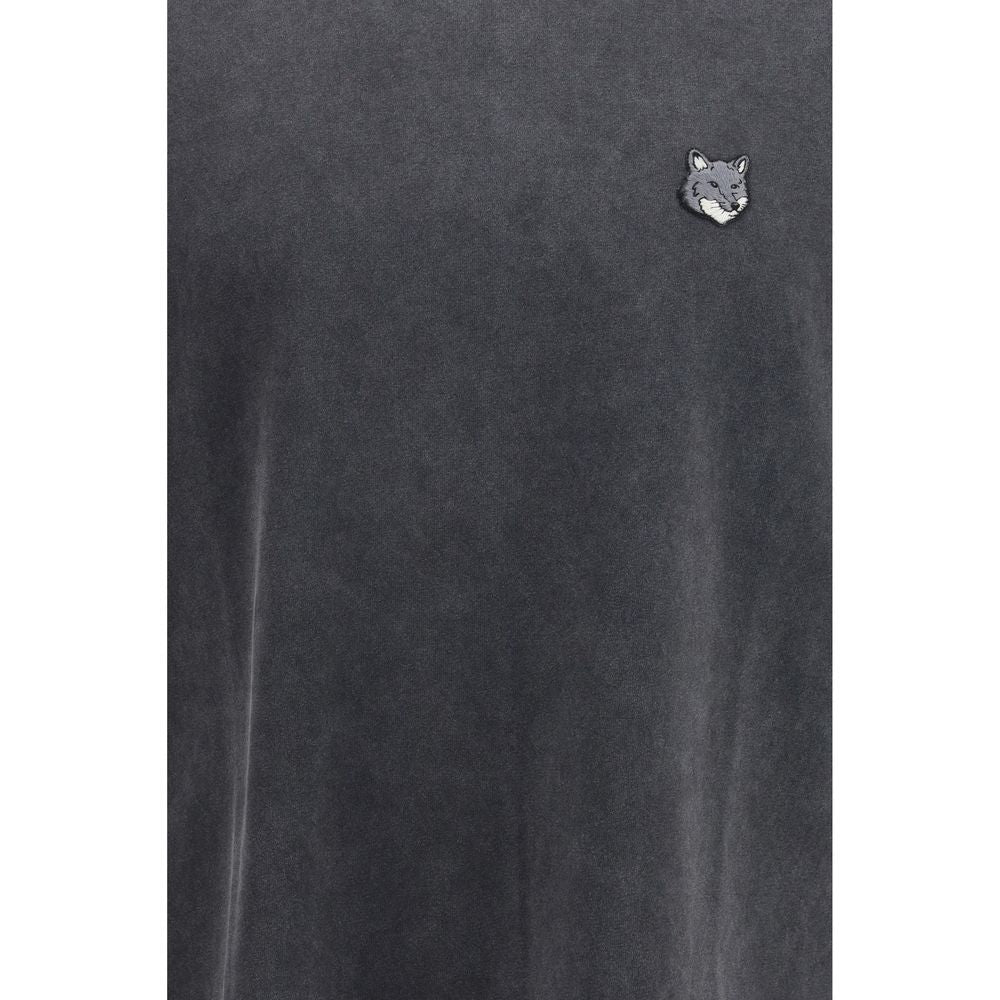 Discover the Maison Kitsuné Gray Cotton T-Shirt, a luxurious blend of comfort and sophistication, crafted from premium cotton for a timeless, elevated style.